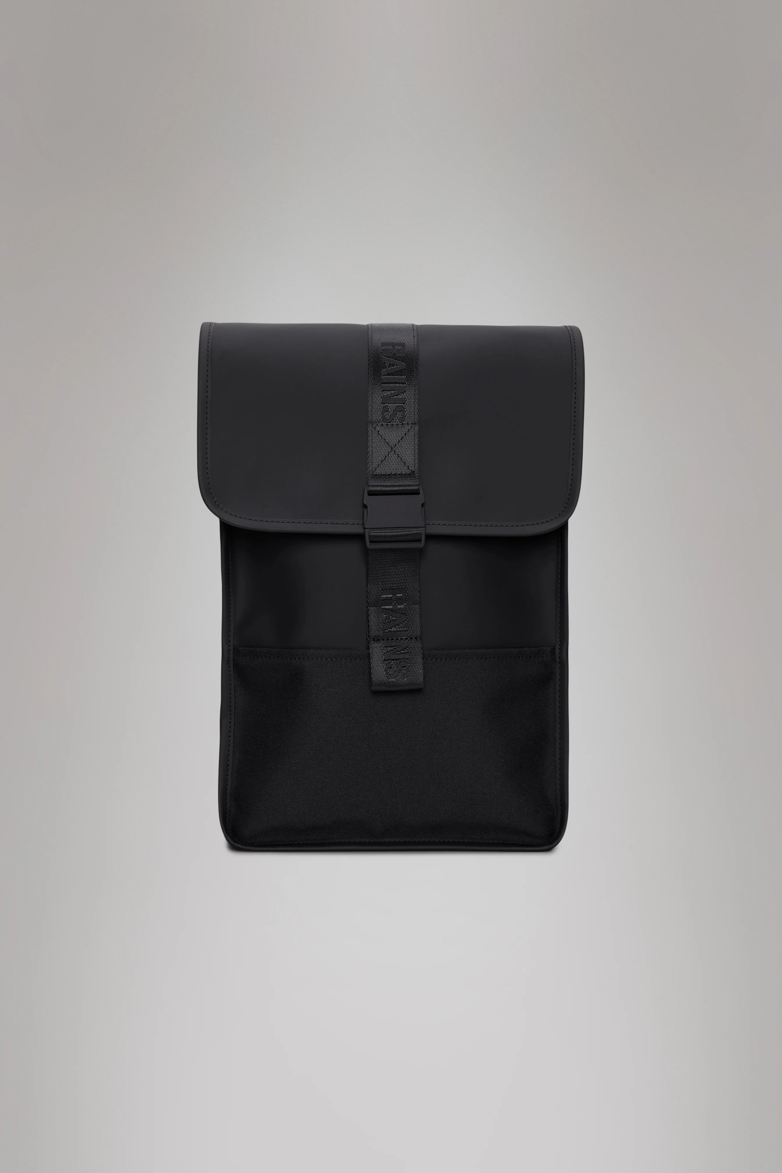 2025 Trail Backpack Mini – Mochila de Día Repelente al Agua (15