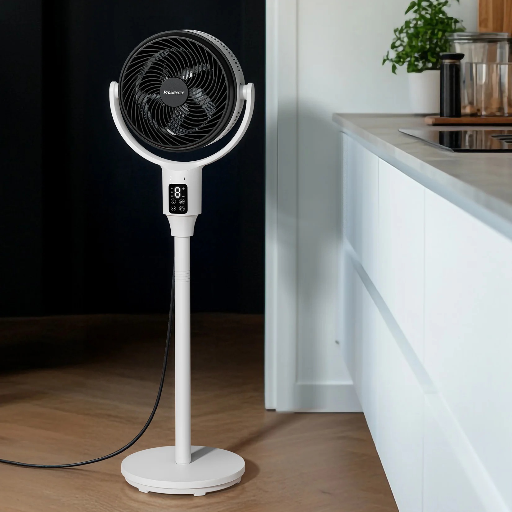 Ventilador de pie híbrido AirFlo™ 43