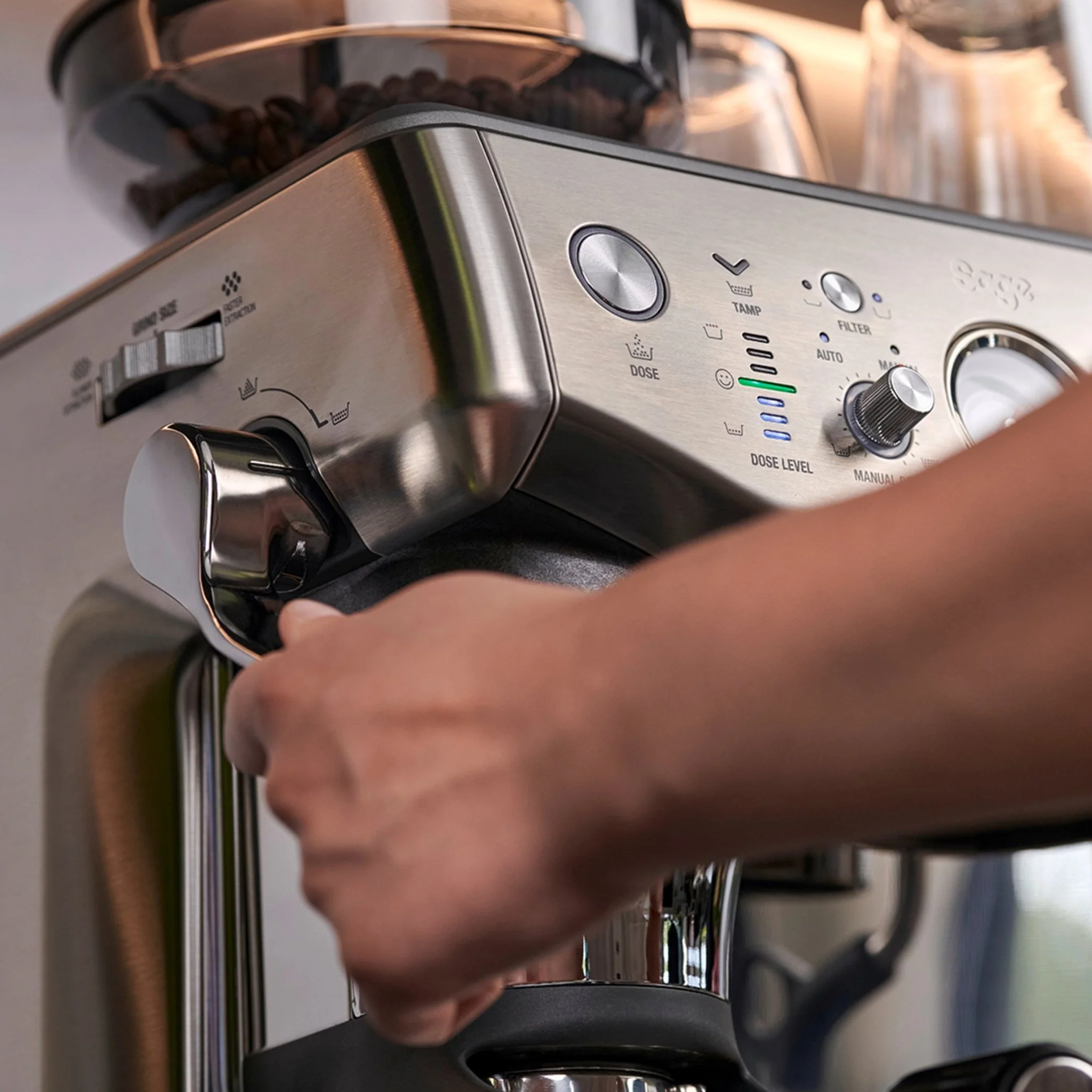 The Barista Express™ Impress por Sage Acero Inoxidable | SES876BSS4GUK1