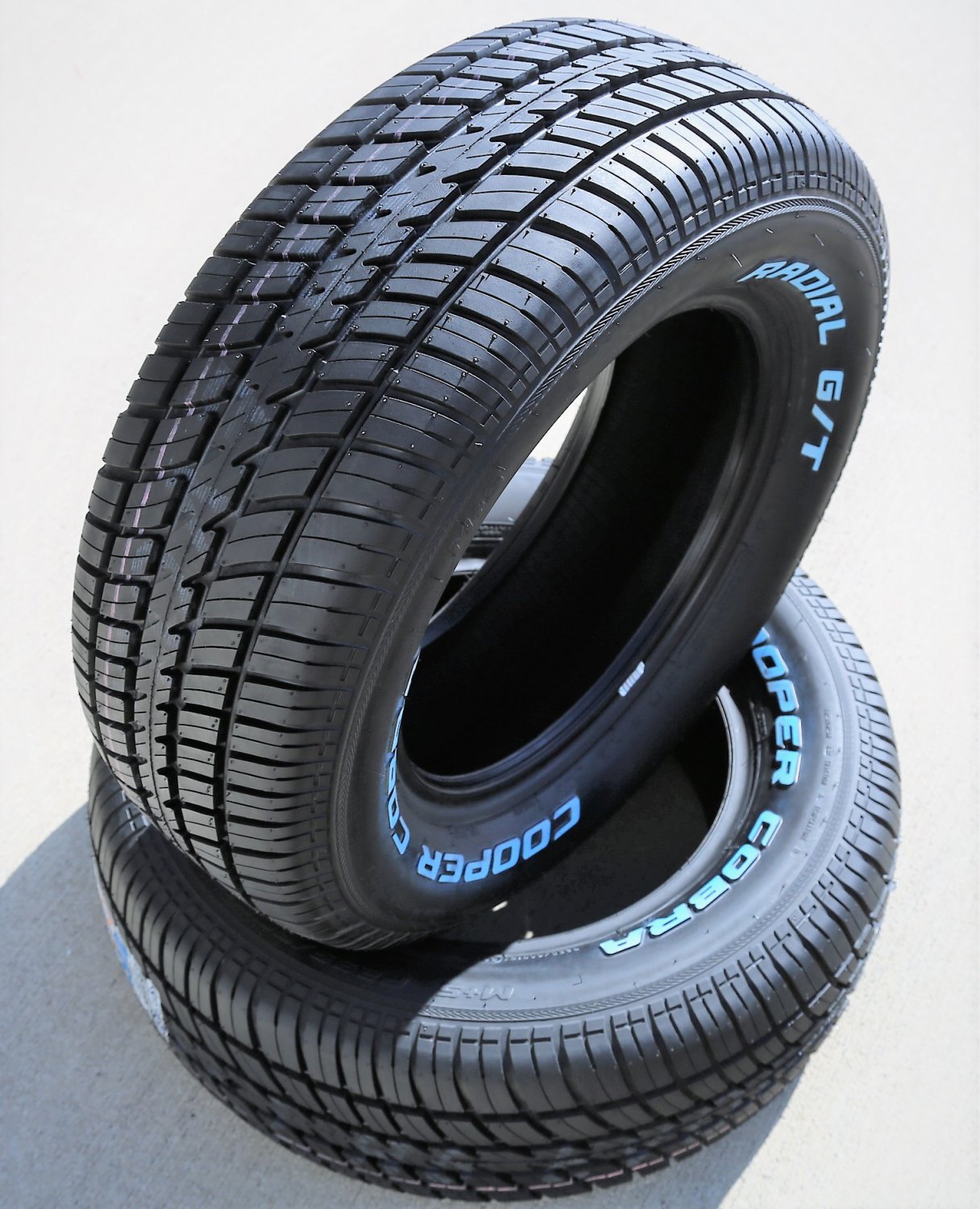 2025 Neumático Cooper Cobra Radial G/T 225/70R15 100T (RWL) Todas las Estaciones