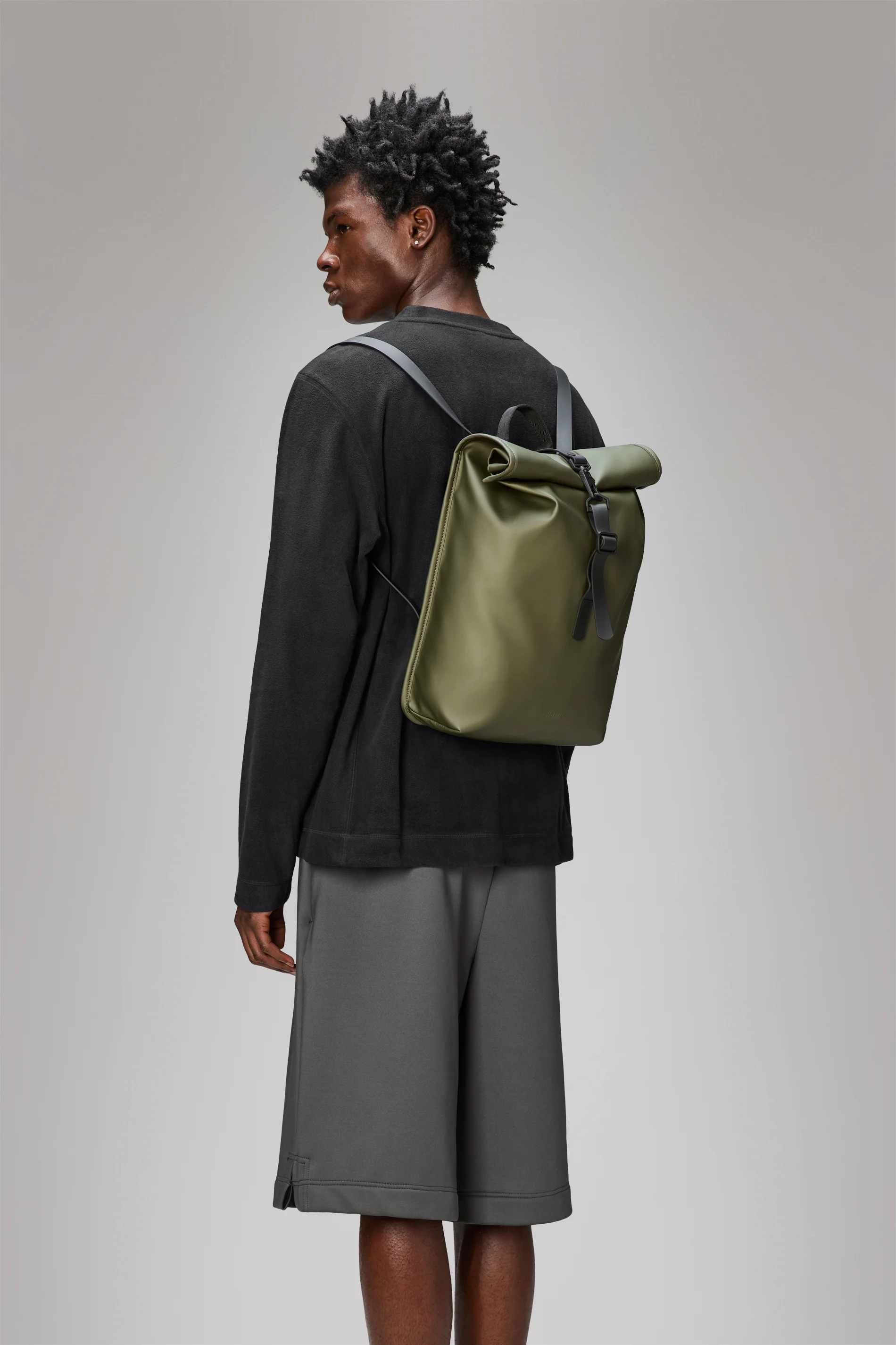 2025 Rolltop Rucksack Mini – Mochila Urbana Compacta e Impermeable con Cierre de Mosquetón – Tejido PU – Ideal para Desplazamientos Diarios