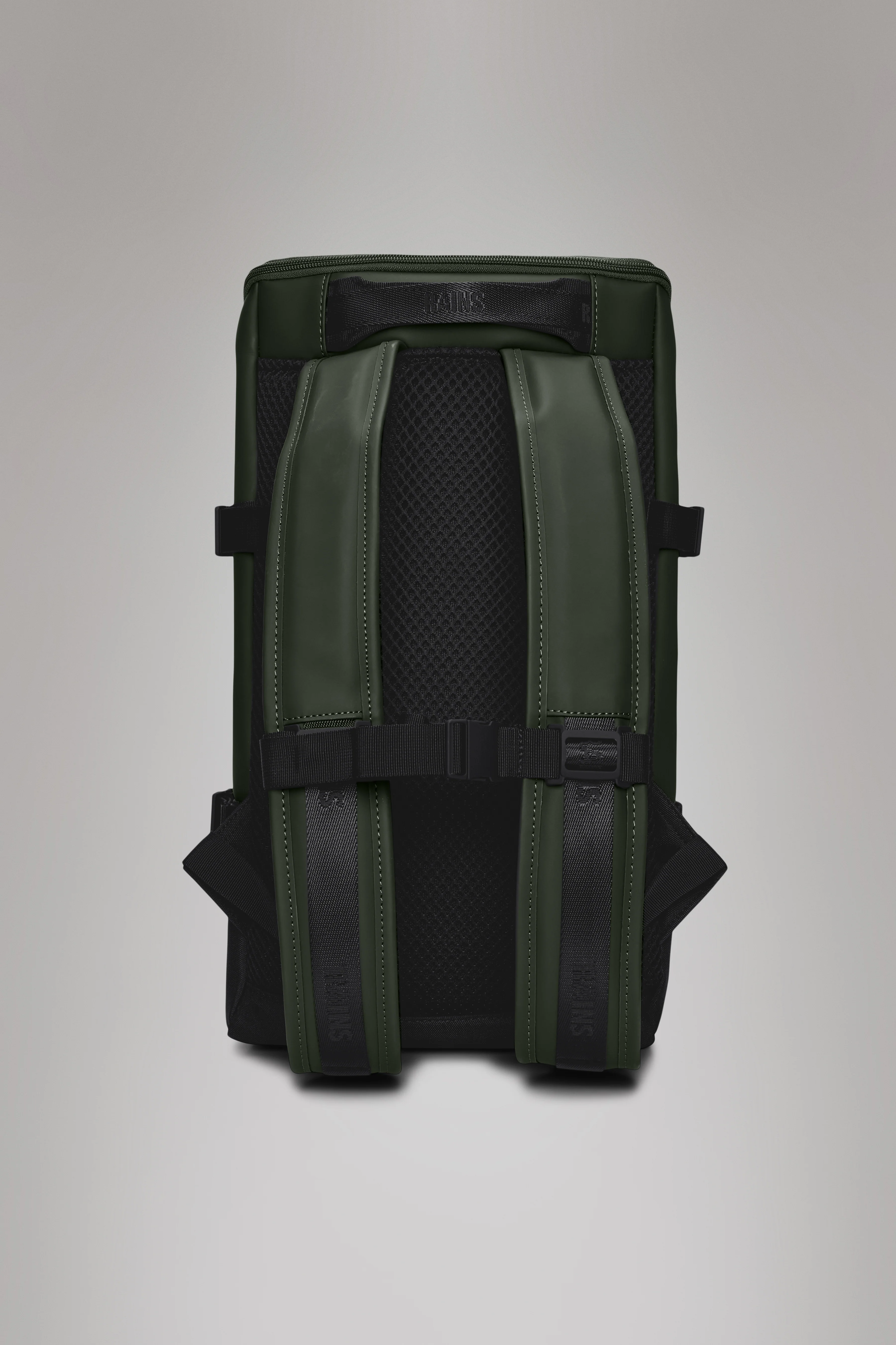 2025 Mochila Trail Cargo – Mochila Versátil y Resistente con Compartimento para Portátil de 13