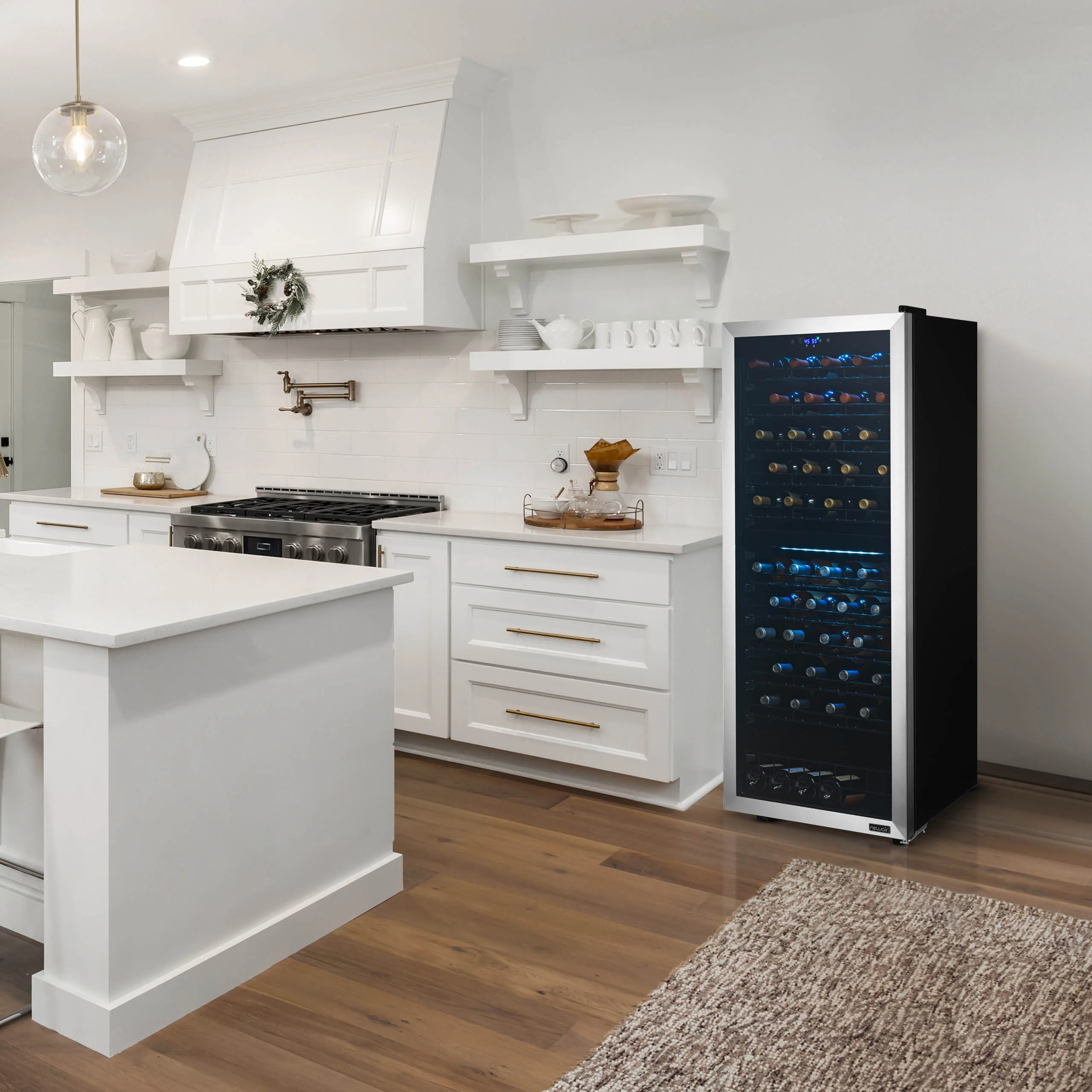 2025 Refrigerador de Vinos Independiente Newair® de Acero Inoxidable – 98 Botellas – 23