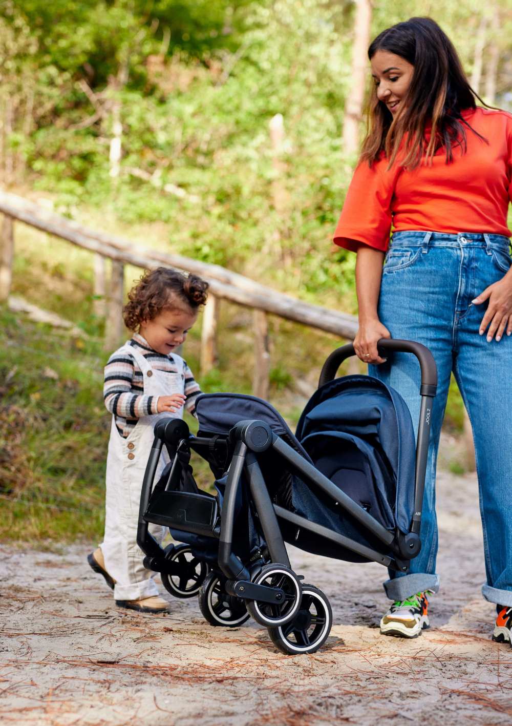 2025 Cochecito Aer+ Azul Marino