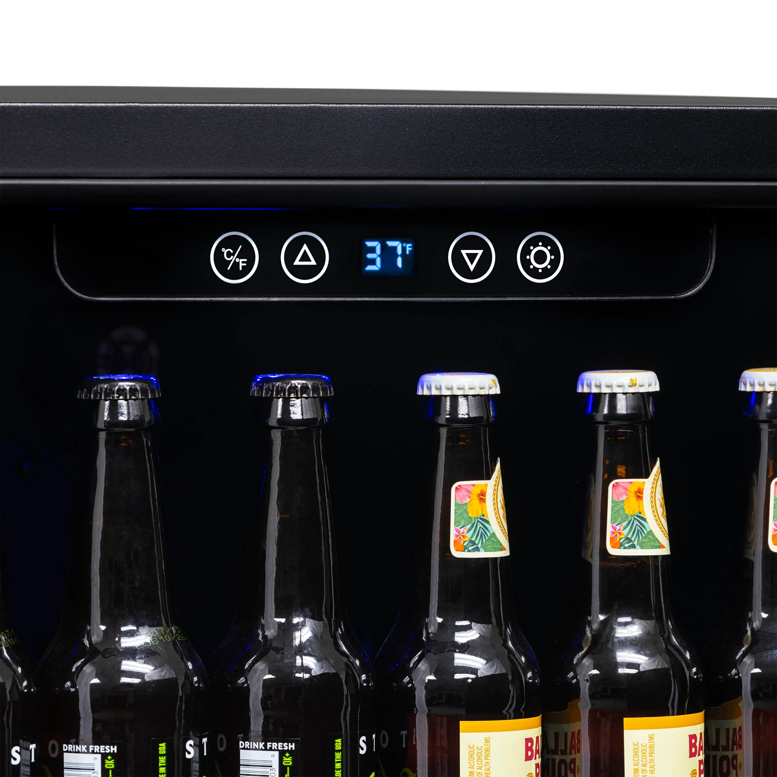 2025 Refrigerador Empotrable Newair® de 177 Latas – 24” – Acero Inoxidable Negro