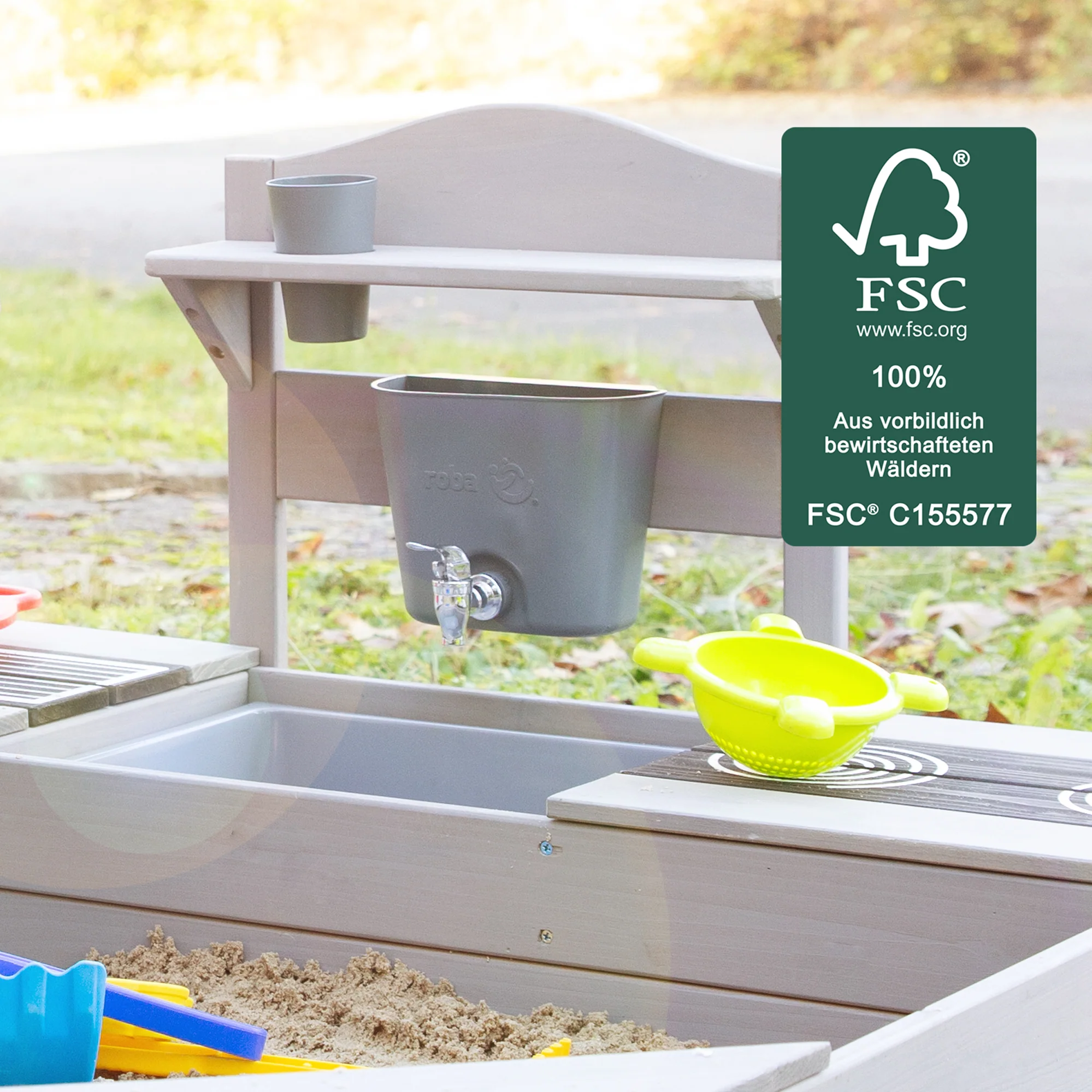 Cocina móvil de juego y barro con BBQ para niños - Madera certificada FSC - Acabado en gris grabado