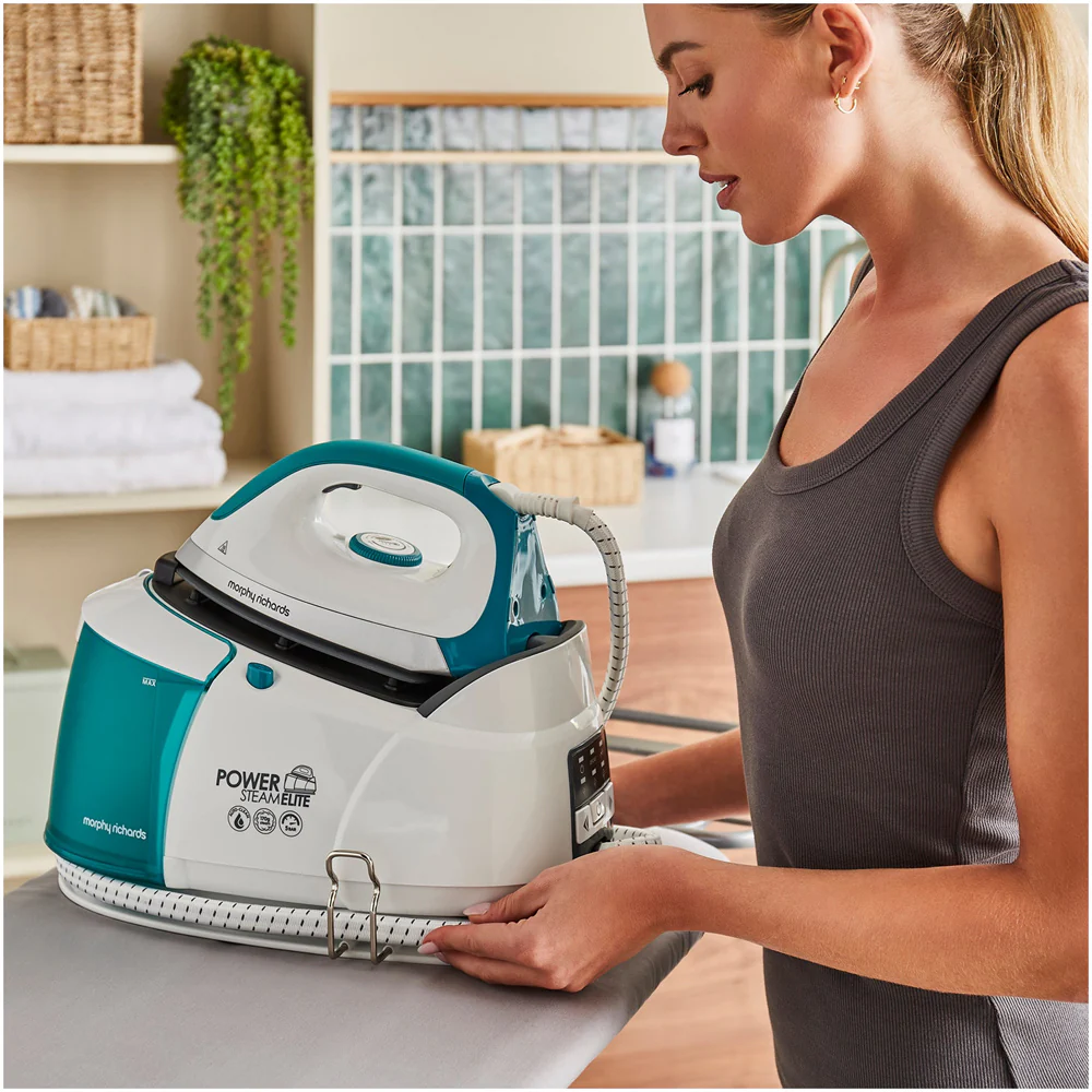 2025 Morphy Richards 332014 Power Steam Elite - Centro de planchado con sistema de autolimpieza, 1,35L, Verde - Planchado de alta gama - Sencillez y eficacia