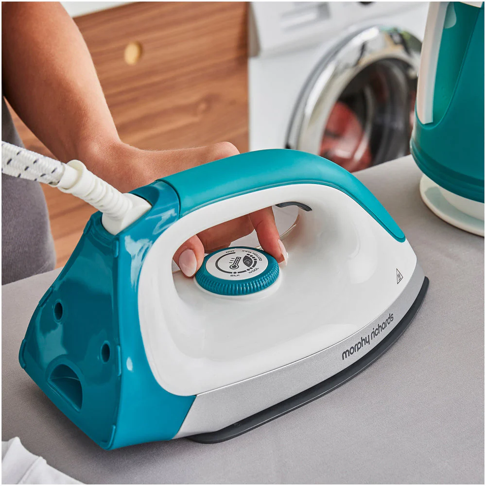 2025 Morphy Richards 332014 Power Steam Elite - Centro de planchado con sistema de autolimpieza, 1,35L, Verde - Planchado de alta gama - Sencillez y eficacia