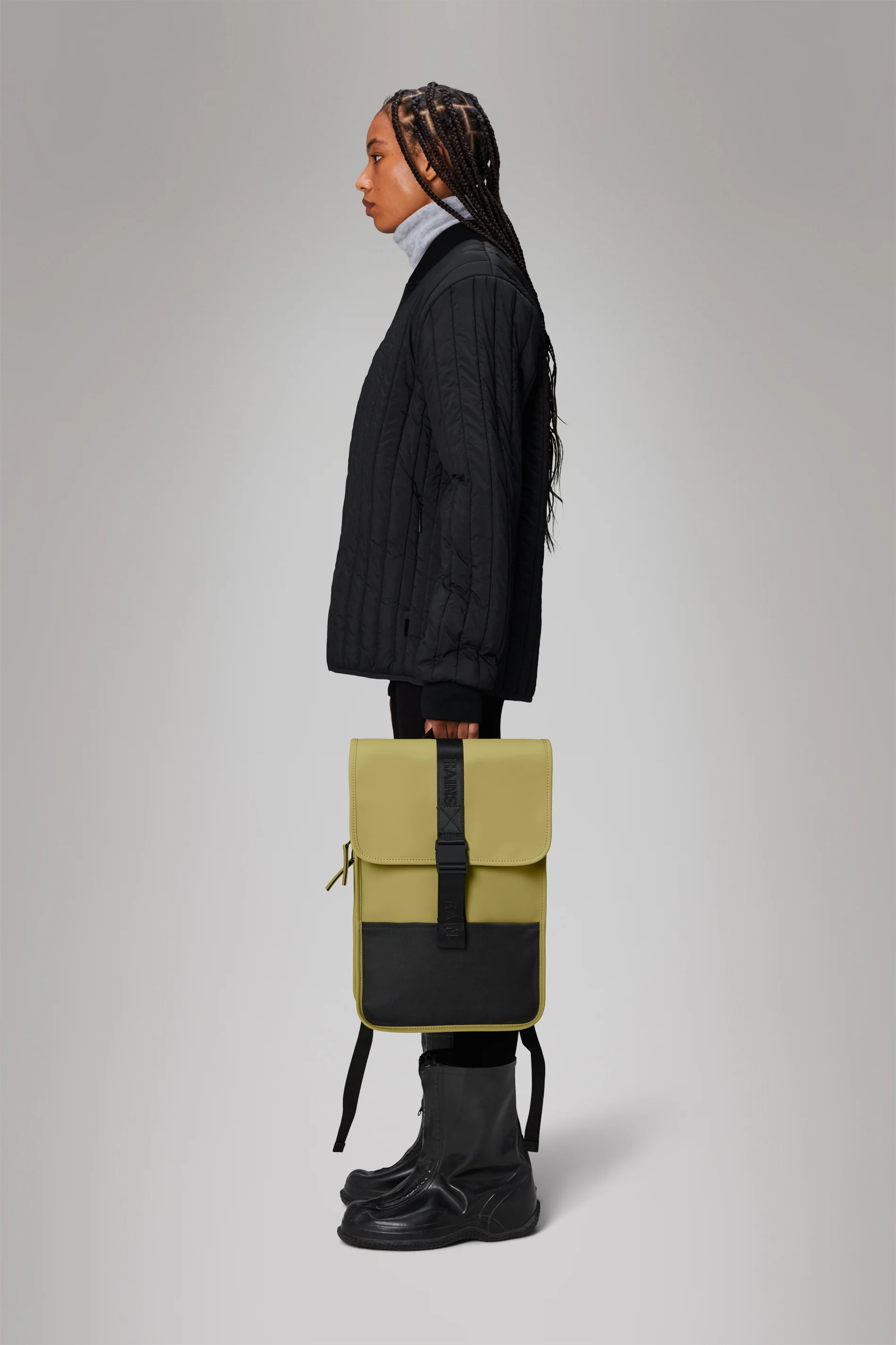 2025 Trail Backpack Mini – Mochila de Día Repelente al Agua (15