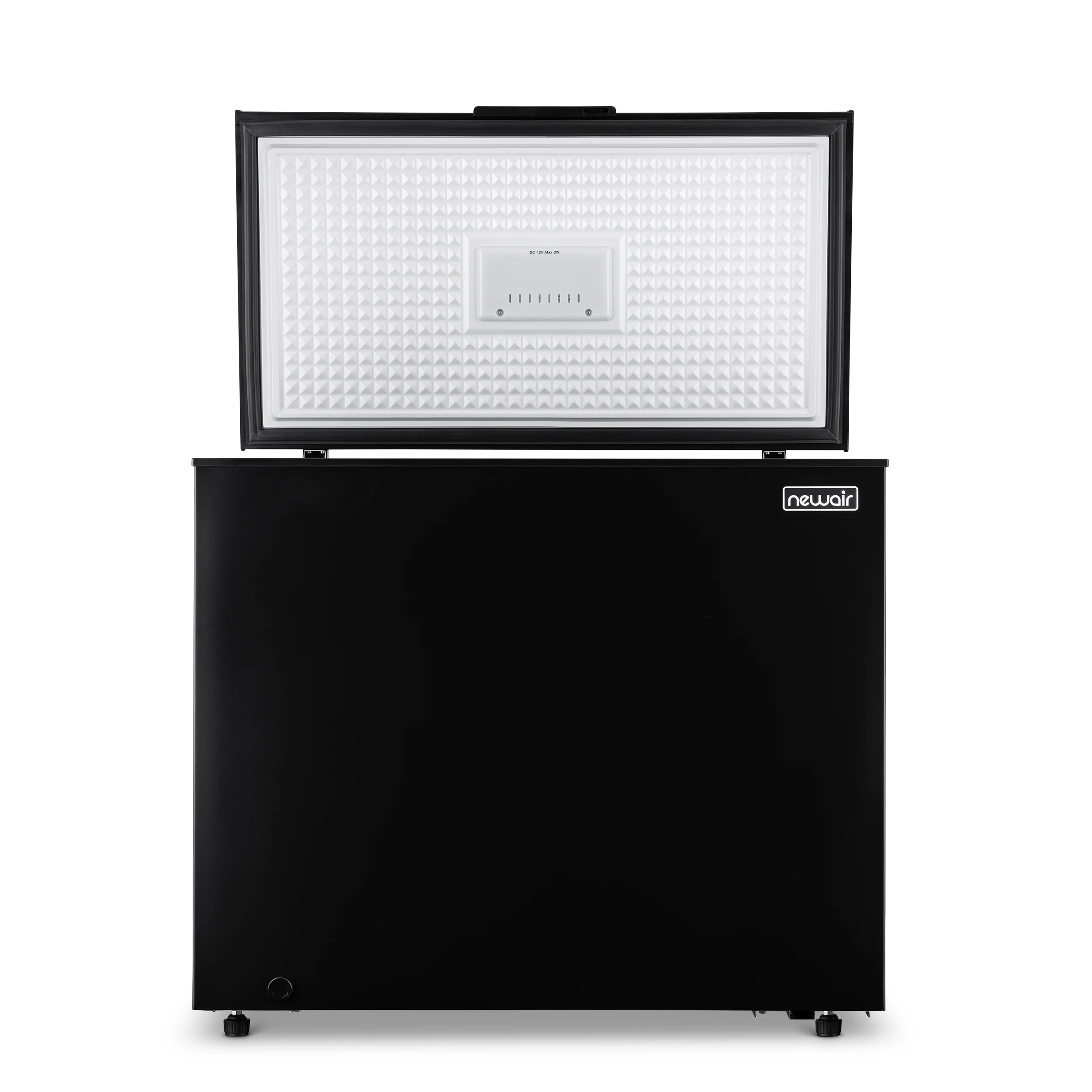 2025 Congelador Vertical Compacto Newair – 6,7 pies³ – Negro
