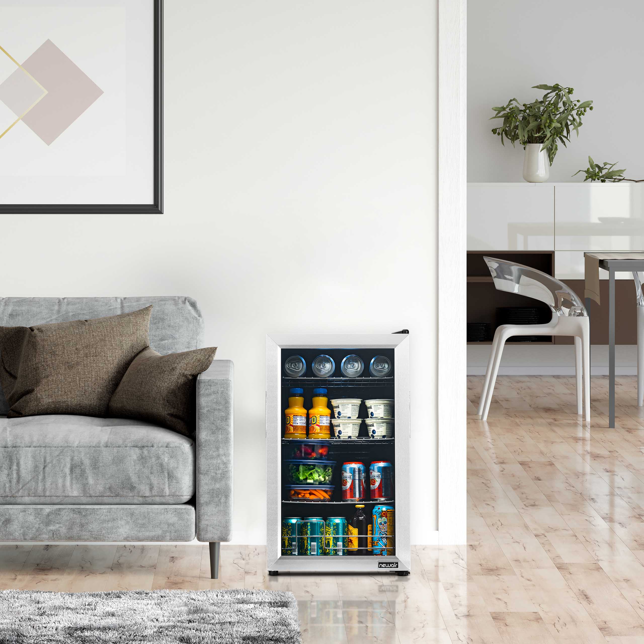 2025 Newair® Refrigerador de Bebidas Independiente de Acero Inoxidable – 100 Latas – 16,93”