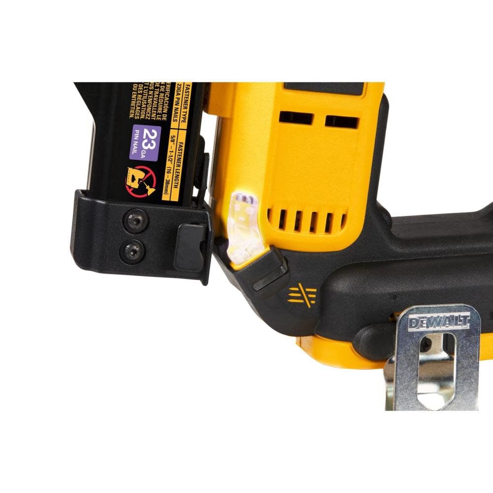 Clavadora de Clavillos 23 Ga. Inalámbrica ATOMIC Compact Series 20V MAX Kit DCN623D1 – DEWALT