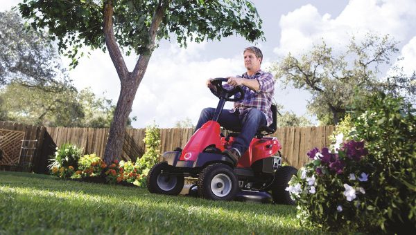 2025 Tractor cortacésped Troy-Bilt TB30 382cc, 30 pulgadas, 6 velocidades, diseño compacto, altura ajustable – Reacondicionado