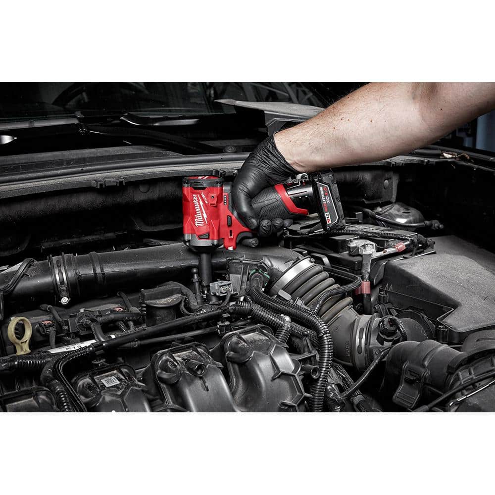 Llave de impacto inalámbrica compacta M12 FUEL de 12V, sin escobillas, de 3/8 pulg. (Solo herramienta) modelo 2554-20
