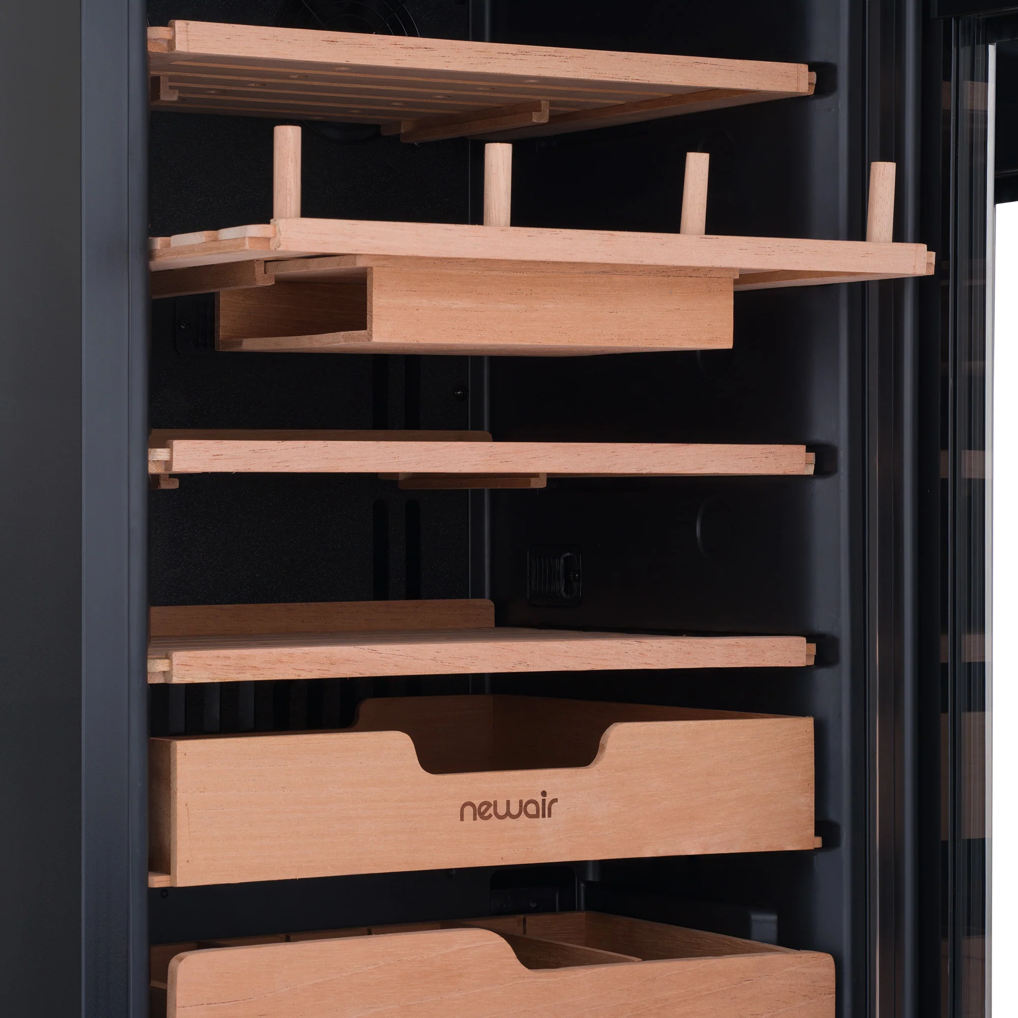 2025 Humidificador eléctrico para puros Newair® x Boveda – Capacidad para 500 puros