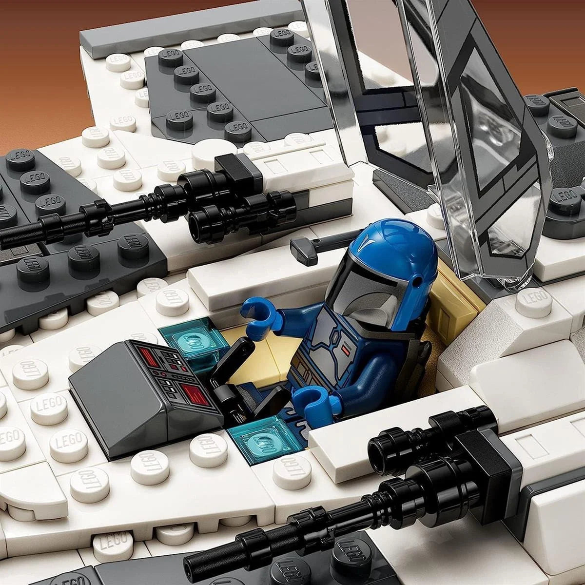 LEGO Star Wars Mandalorian Fang Fighter vs TIE Interceptor 75348