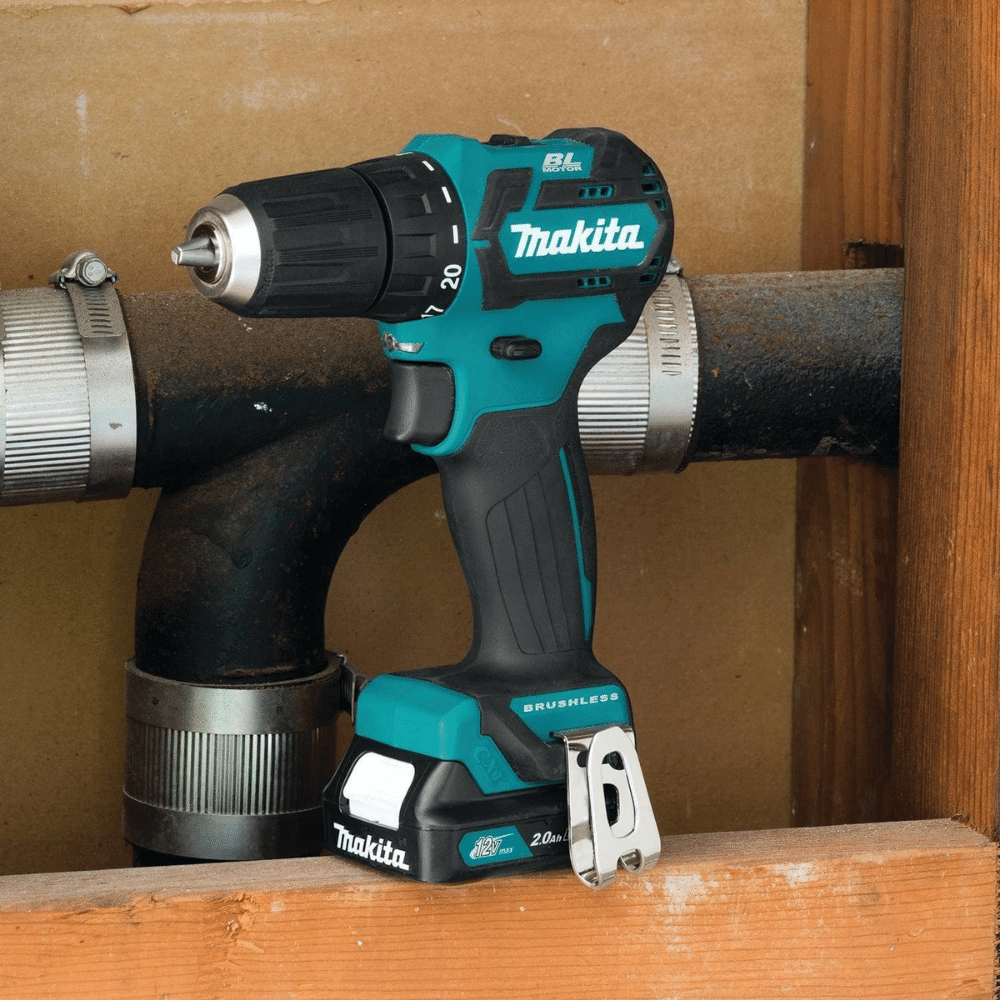 Makita FD07R1 Kit de Taladro-Atornillador Inalámbrico sin Escobillas 12V MAX CXT de 3/8 Pulgadas