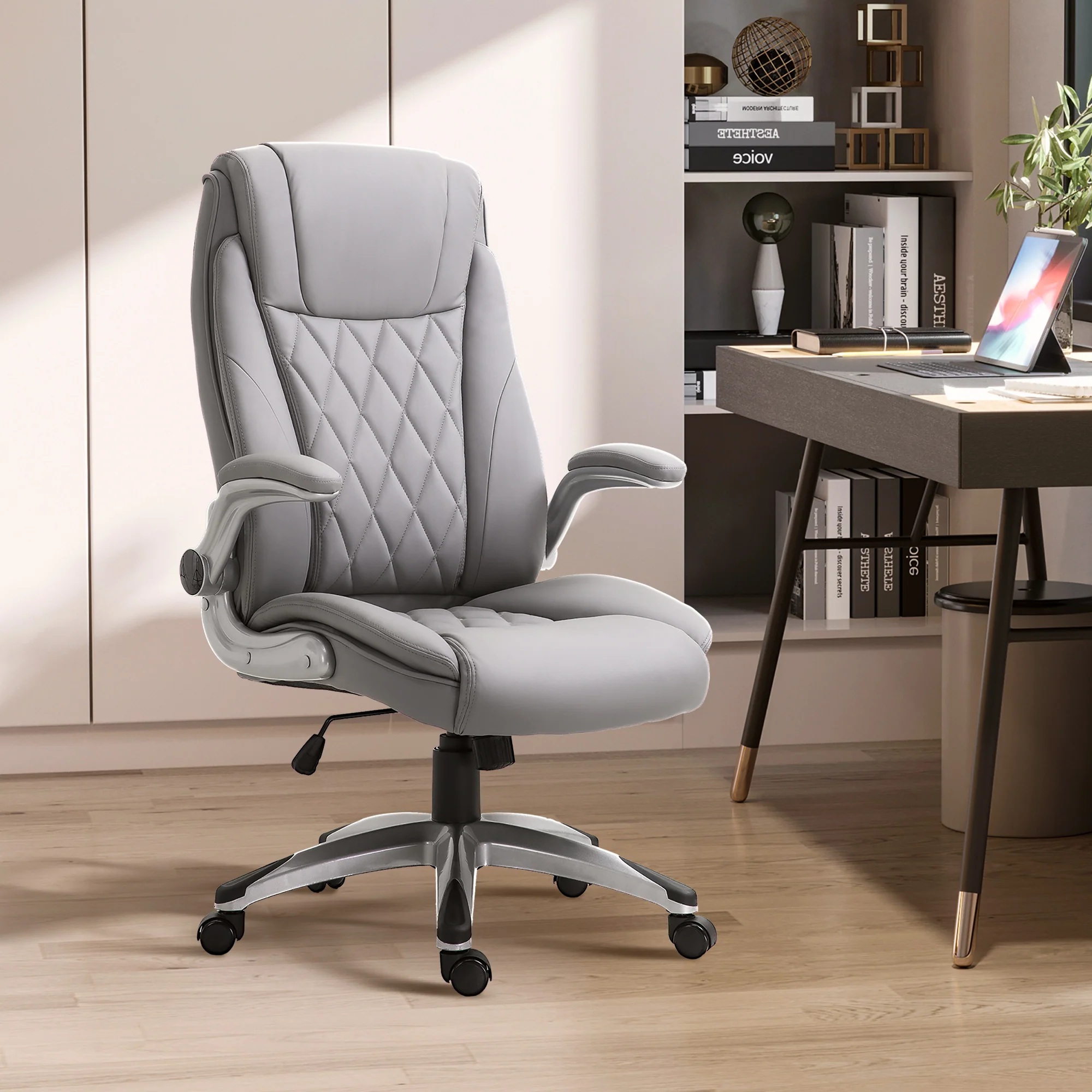 2025 Silla de Oficina de Cuero PU con Reposabrazos Abatibles, Altura Ajustable y Ruedas Giratorias, Gris