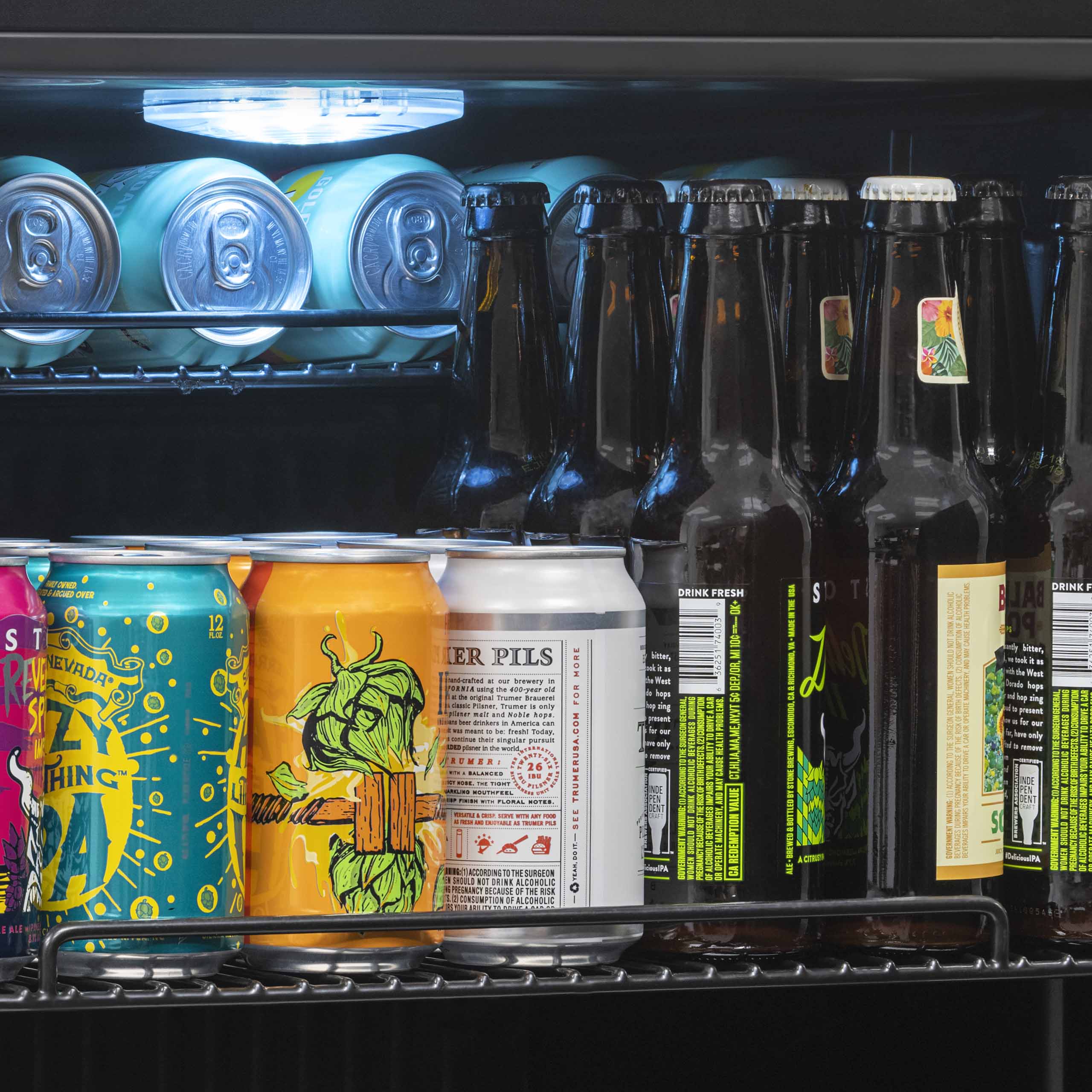2025 Newair® Refrigerador de Bebidas Independiente en Acero Inoxidable – 160 Latas – 21,3