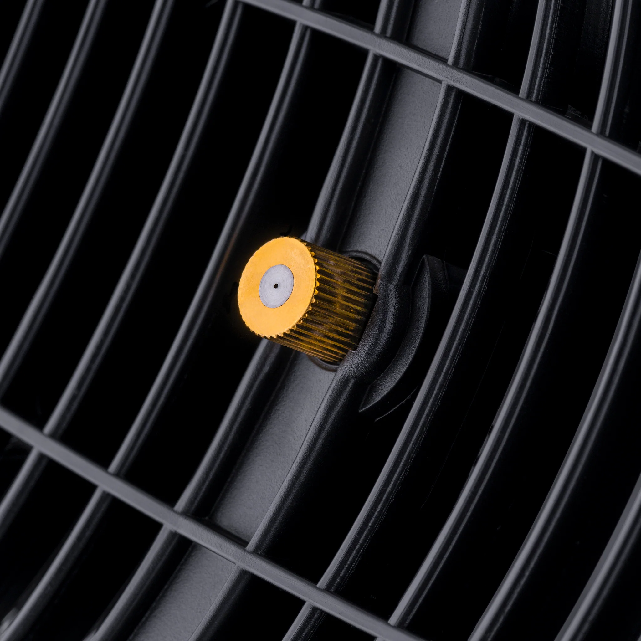 2025 Ventilador Nebulizador para Exteriores Newair – 1,600 CFM
