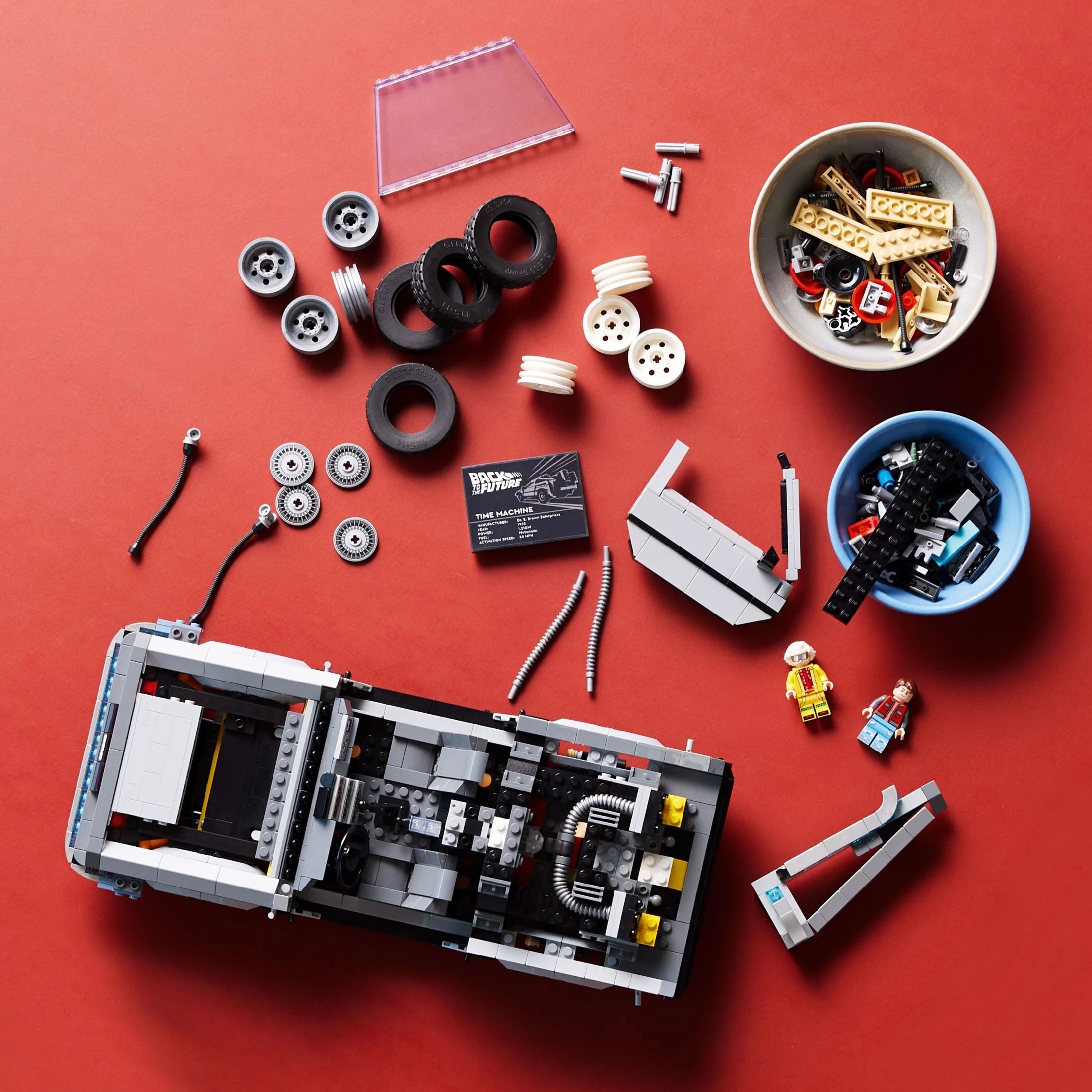 LEGO Icons Regreso al Futuro Máquina del Tiempo 10300 – Set de Construcción de Auto DeLorean, Inspirado en la Clásica Película
