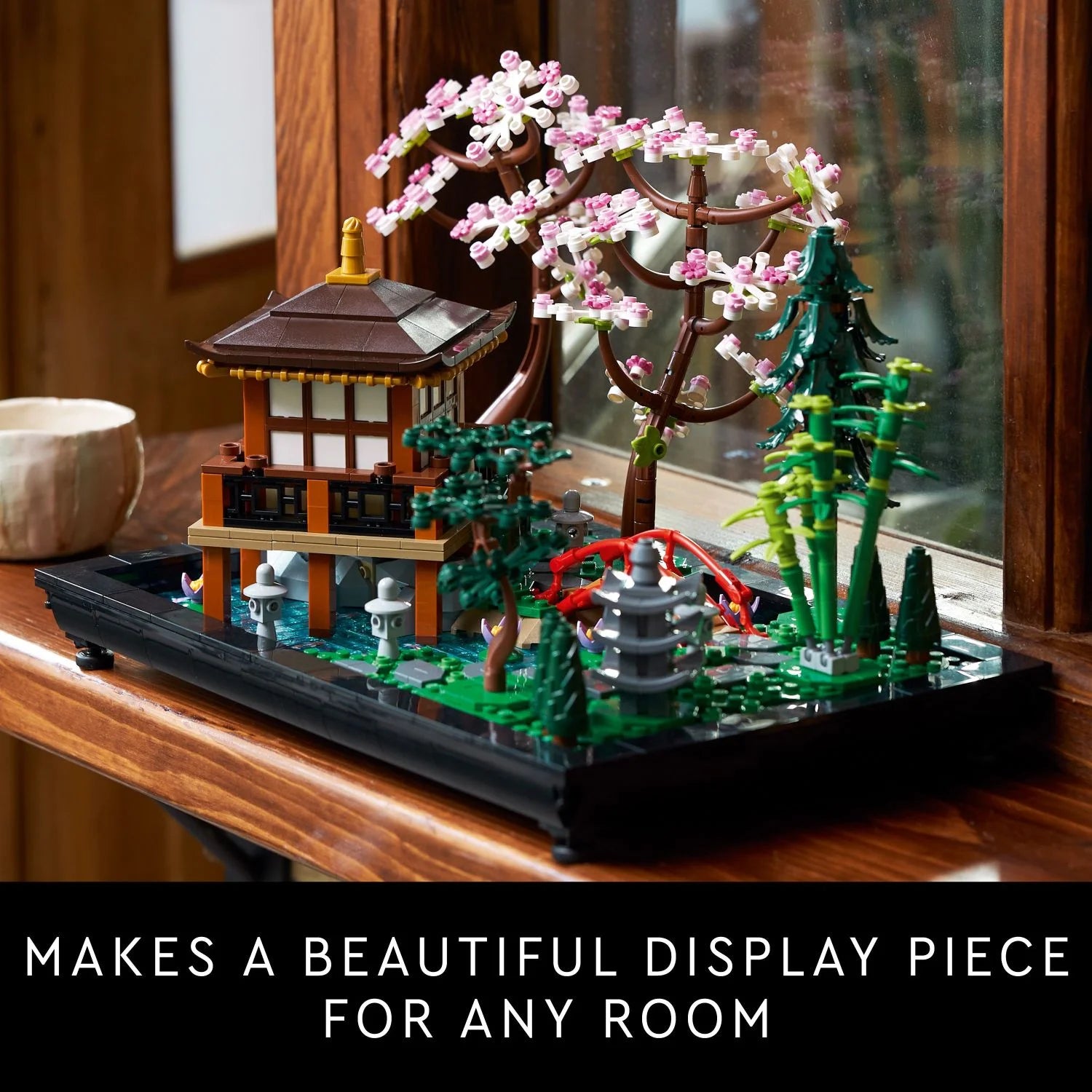LEGO Icons Jardín Tranquilo 10315 – Set Creativo para Construcción, Idea de Regalo para Adultos Amantes de los Jardines Zen Japoneses y la Meditación, Construye y Exhibe este Set de Decoración para el Hogar o la Oficina