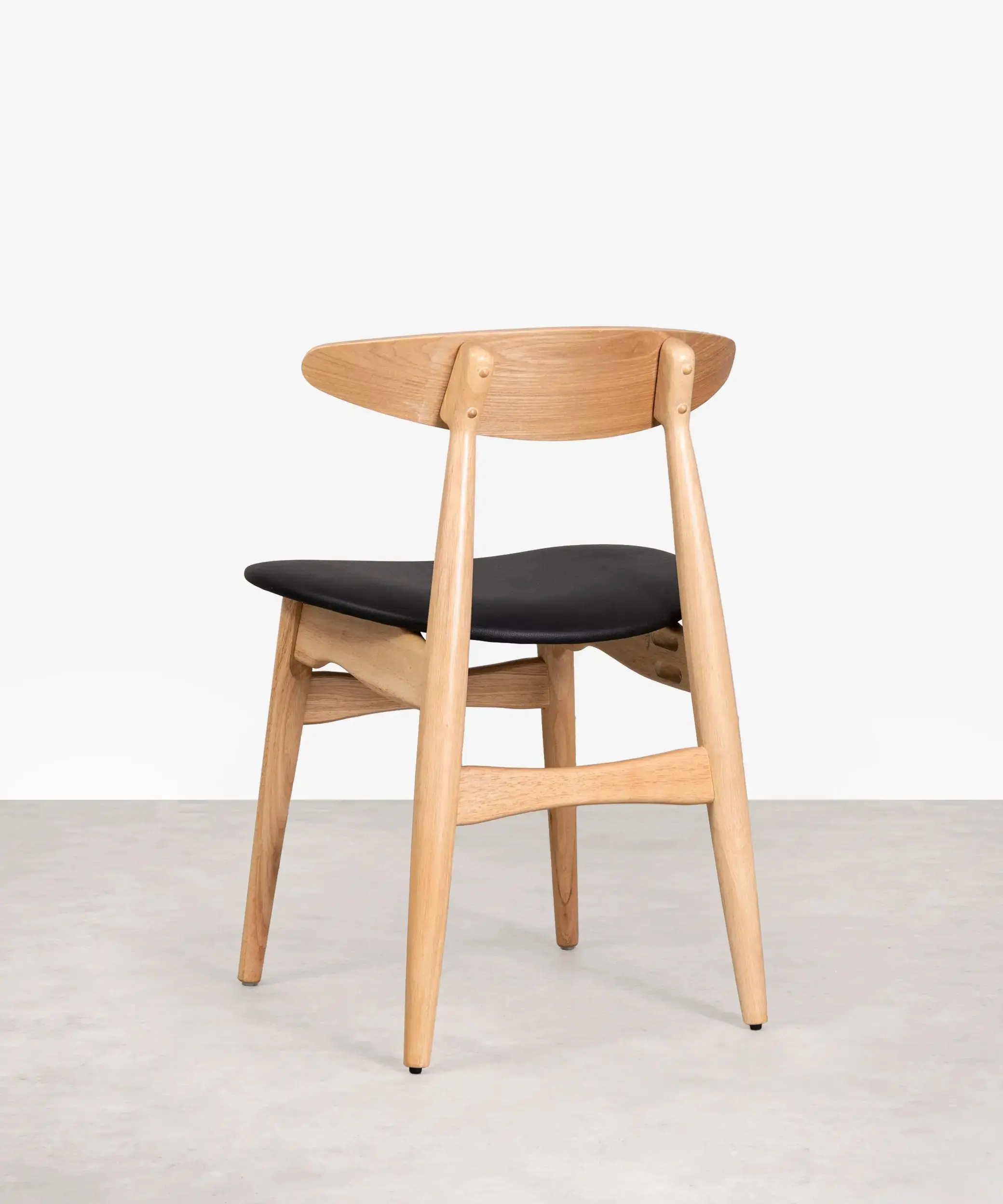 Silla de Comedor en Madera Acolchada Kyoto