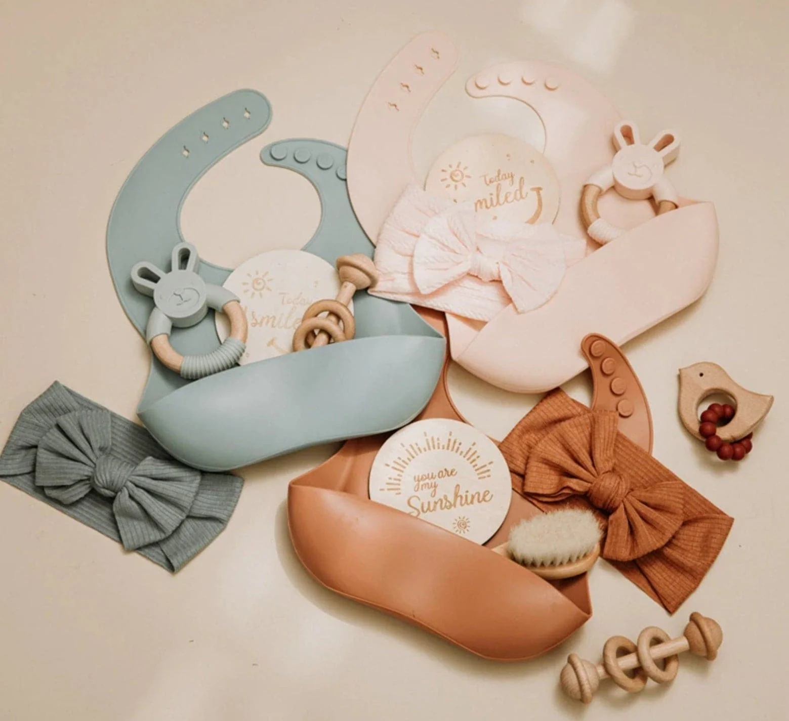 Newborn Baby Hamper  |  Silicone Gift Set | Baby Boy Hamper | Silicone Bib | Baby Boy Gift Box, Pink Baby Gift Box, Unisex Baby Gift