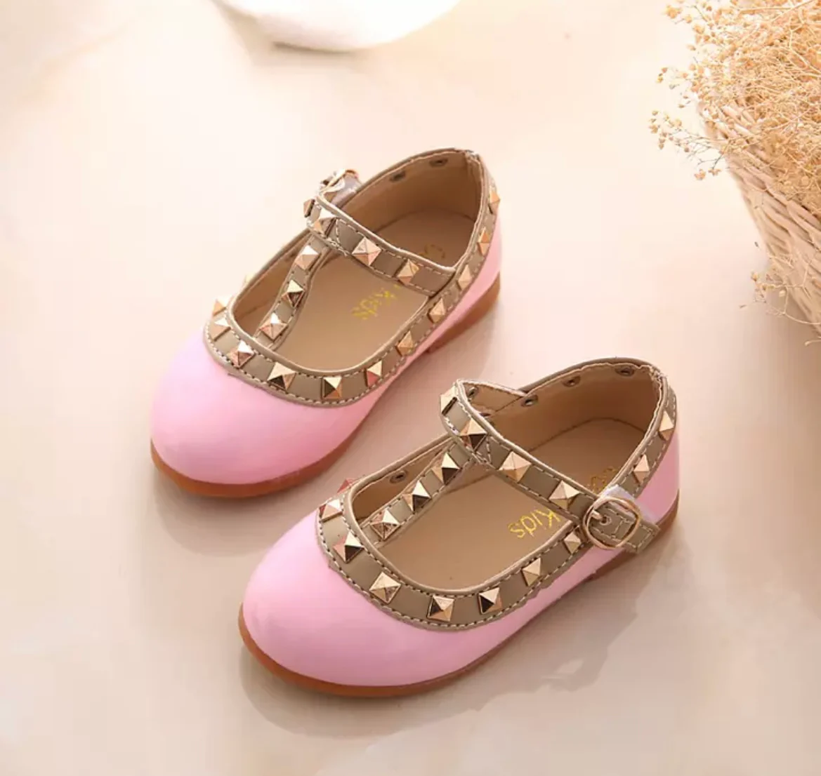 Valerie - Rockstar Stud Pink Patent Leather Girl Shoes - Pink