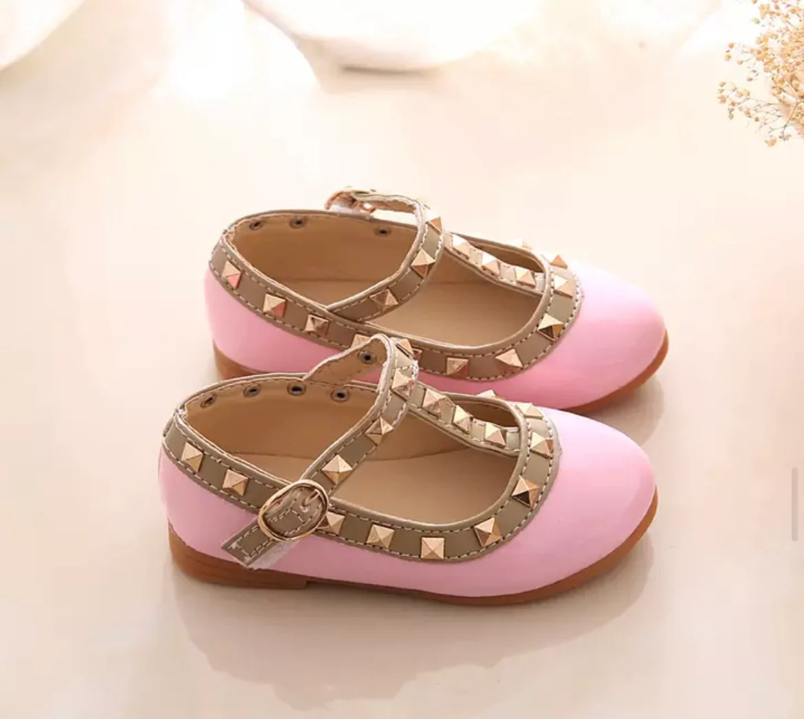 Valerie - Rockstar Stud Pink Patent Leather Girl Shoes - Pink