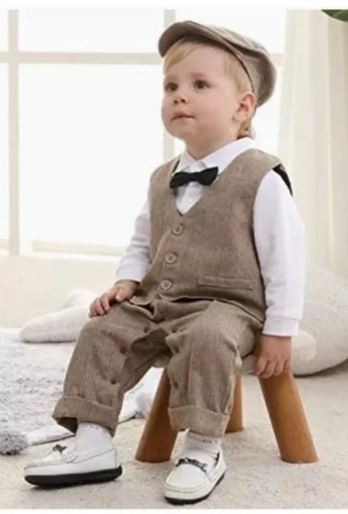 Charlie - Boys Wedding Suit Set with Waistcoat, Hat and Bow tie