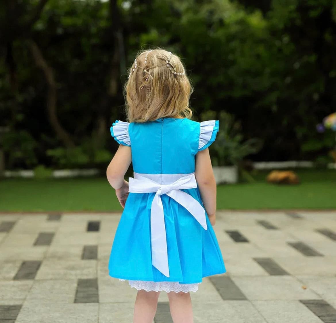 Alice in Wonderland First Birthday Party Outfit