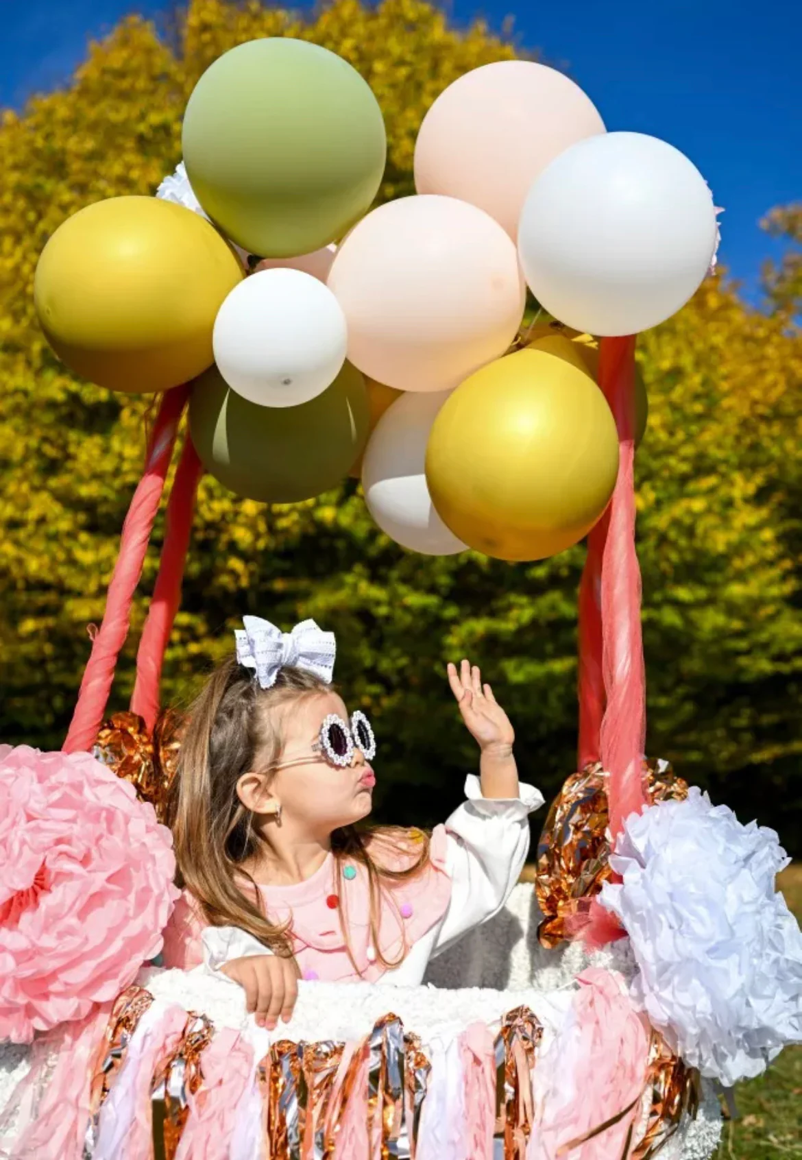 Daisy Sunglasses & Headband Bow Set
