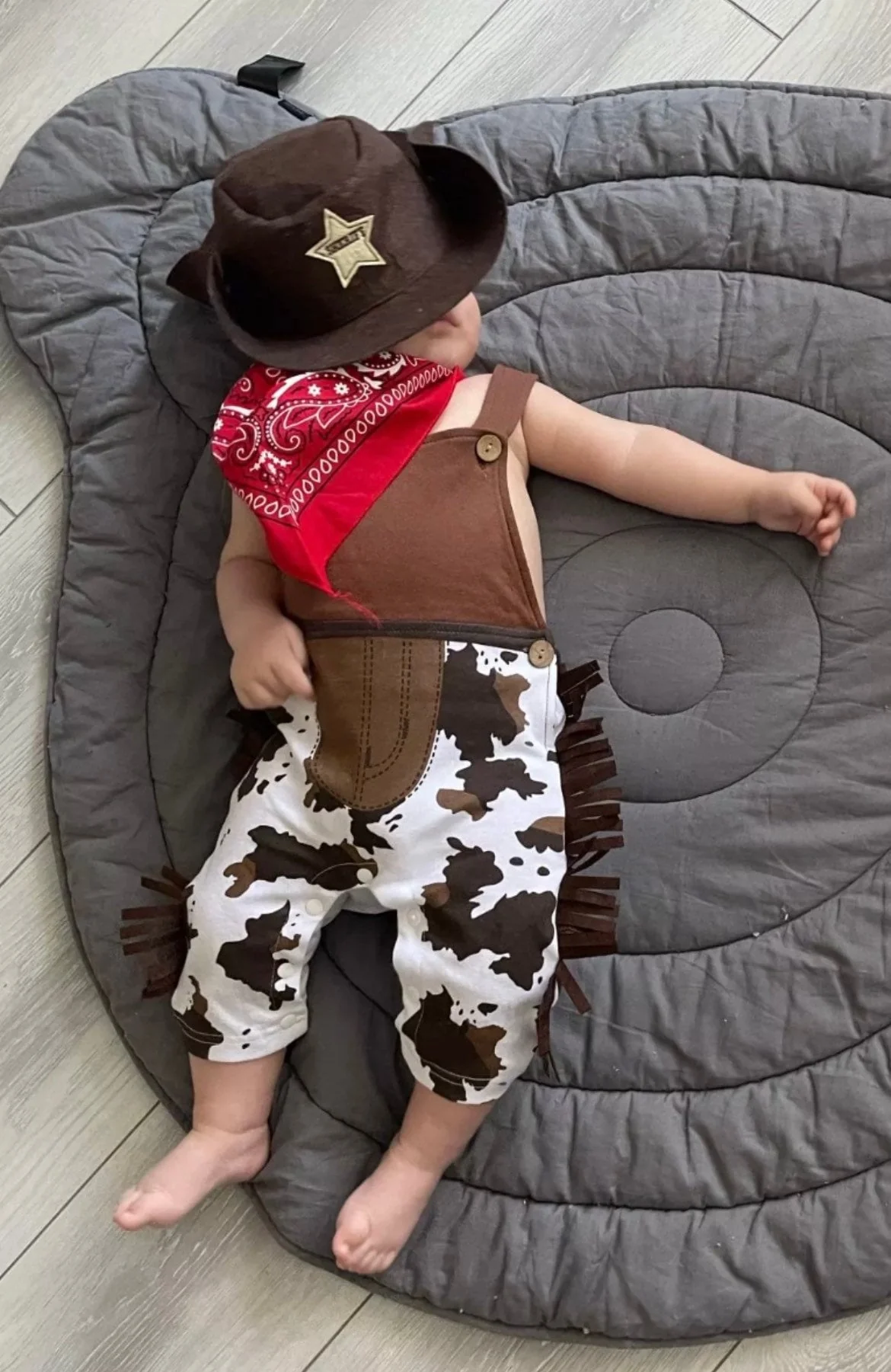 Baby Cowboy Costume in Newborn to 7 tears old for Boys Cake Smash or Dress Up