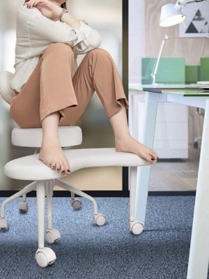 Hyper Bicycles 20′′ Jet Fuel BMX Bike for kids, Recommended Ages 8 to 13 Years Old