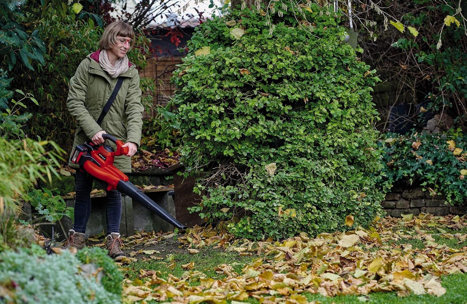 Einhell Akku-Laubsauger GE-CL 36/230 Li E-Solo Power X-Change (Lithium-Ionen, 18 Volt, Saug-/Blasfunktion, Turboschalter, inkl. Saugrohr + Blasrohr, ohne Akku und Ladegert)