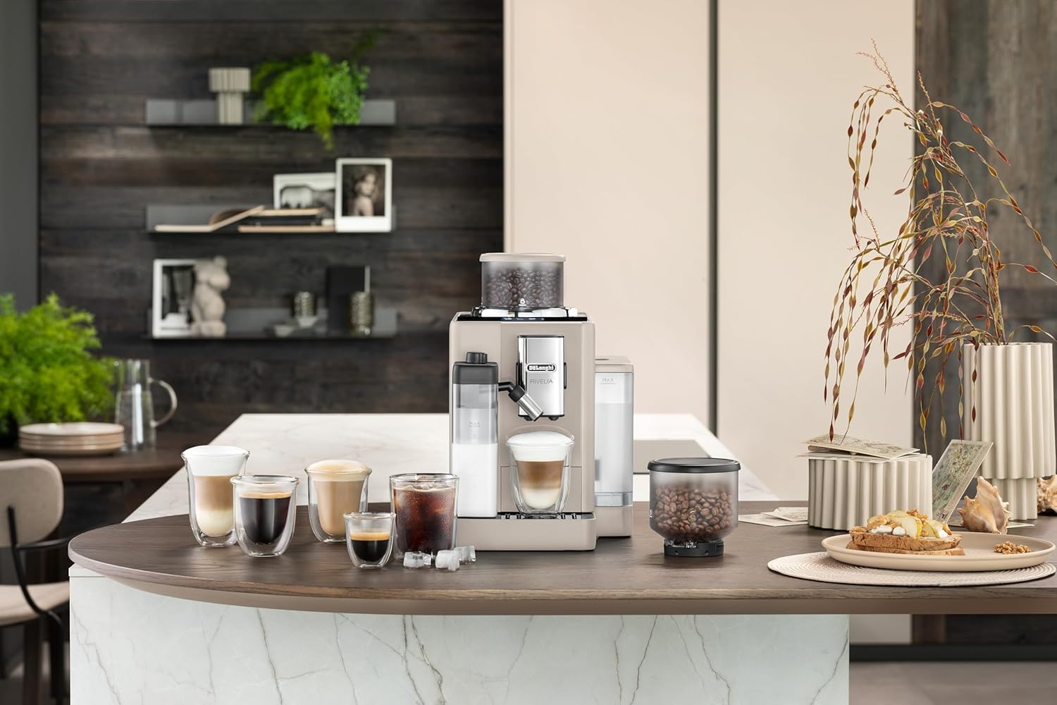 De'Longhi Rivelia EXAM440.55.W Kaffeevollautomat mit LatteCrema Milchsystem, Wechselbarer Bohnenbehälter, 16 Kaffee- & Milchgetränke auf Knopfdruck, Extra-Shot-Funktion, 3,5 Touch-Display, Weiß