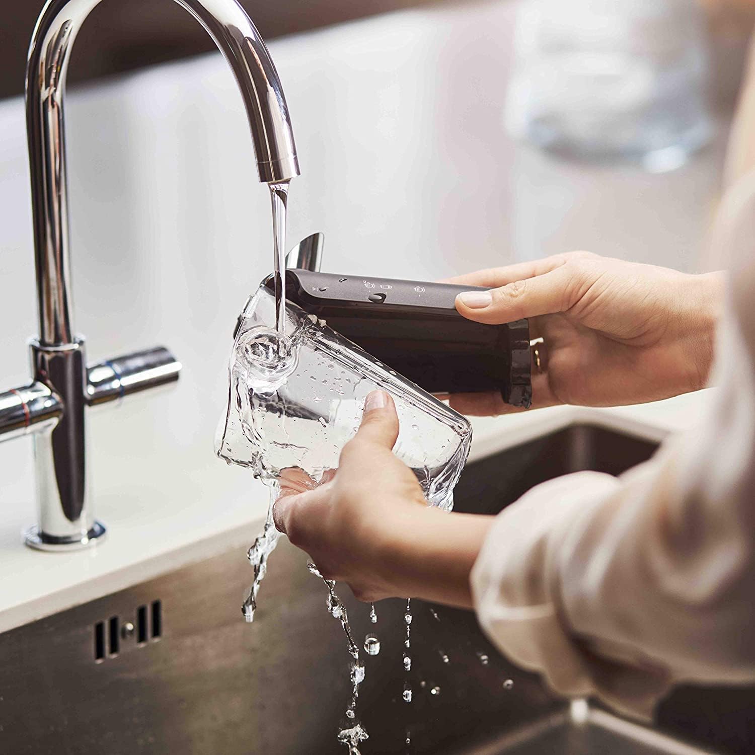 Philips Serie 5400 Kaffeevollautomat – LatteGo Milchsystem, 12 Kaffeespezialitten, Intuitives Display, 4 Benutzerprofile, Chrom (EP5447/90)