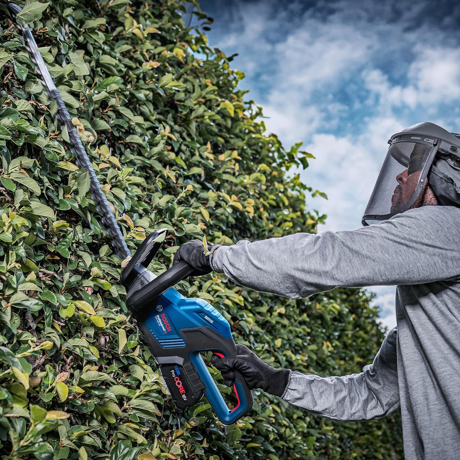 Bosch Professional 18V System Akku-Heckenschere GHE 18V-60 (bürstenloser Motor, Schnittkapazität von 20 mm)