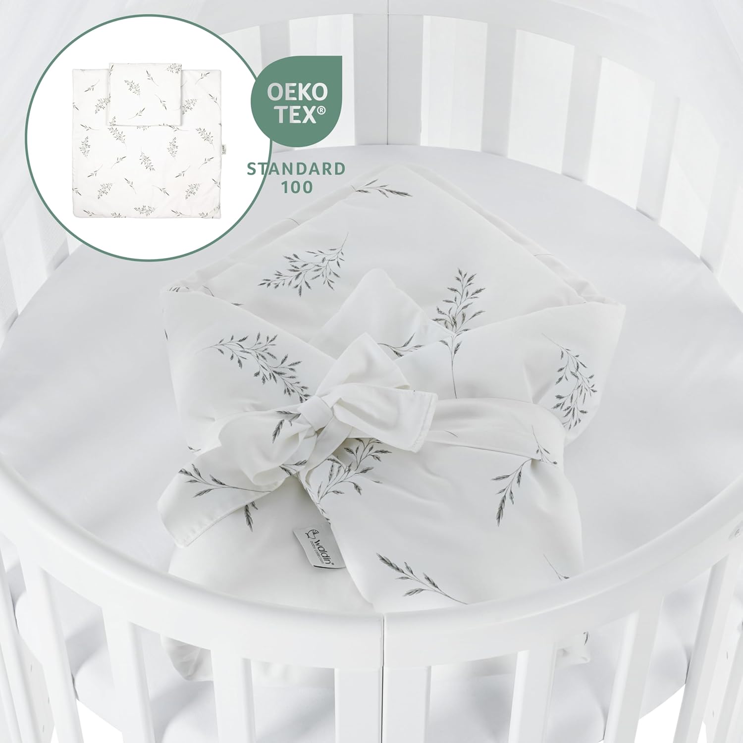 Waldin Oval Baby-Bett Mitwachsend Komplett Set 7in1, Gitterbett, Kinderbett mit Matratze, Wickelkommode, Beistellbett, Holz Weiß