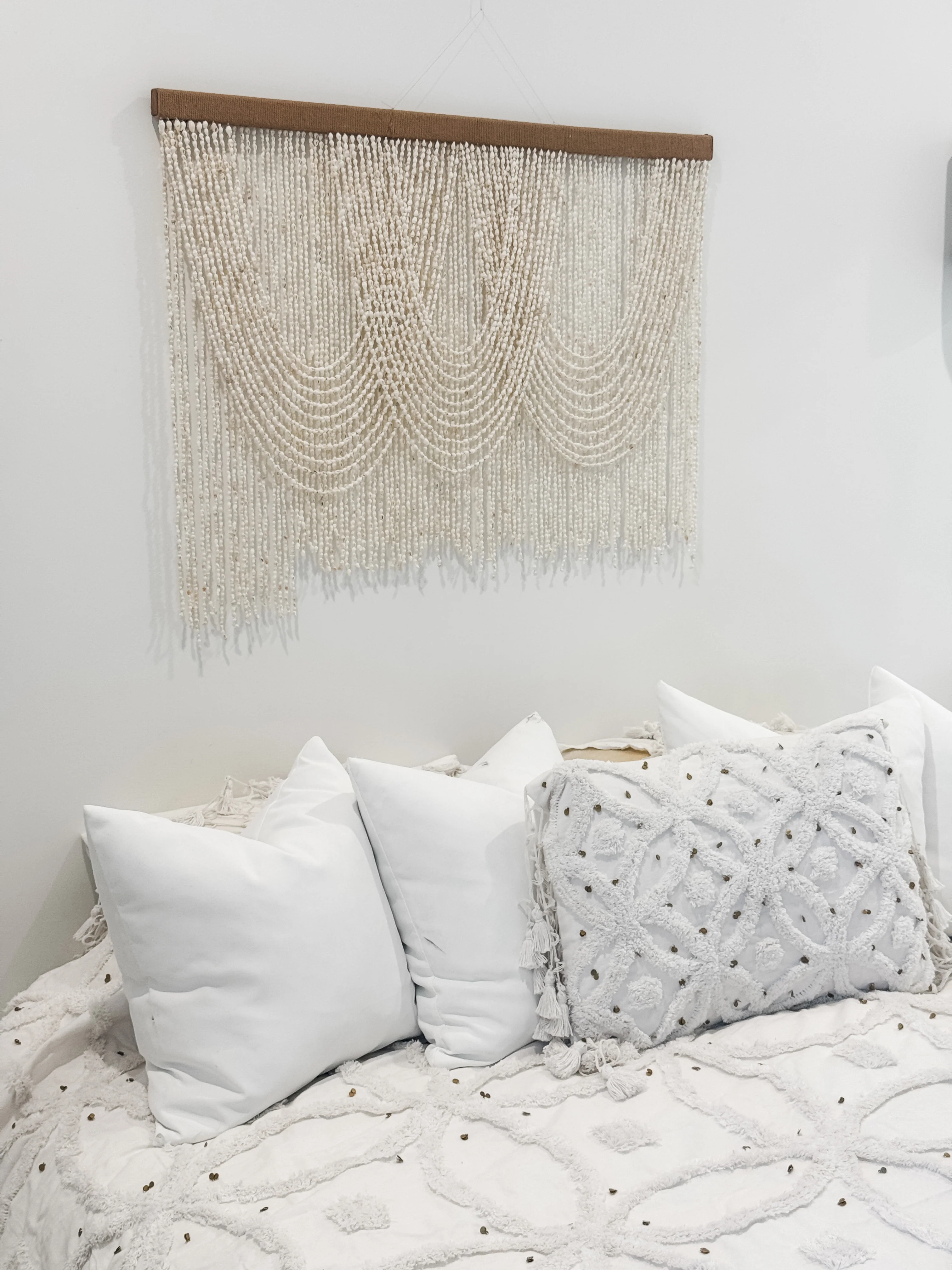 Coastal Cascade Wall Hanging | Conch Shell