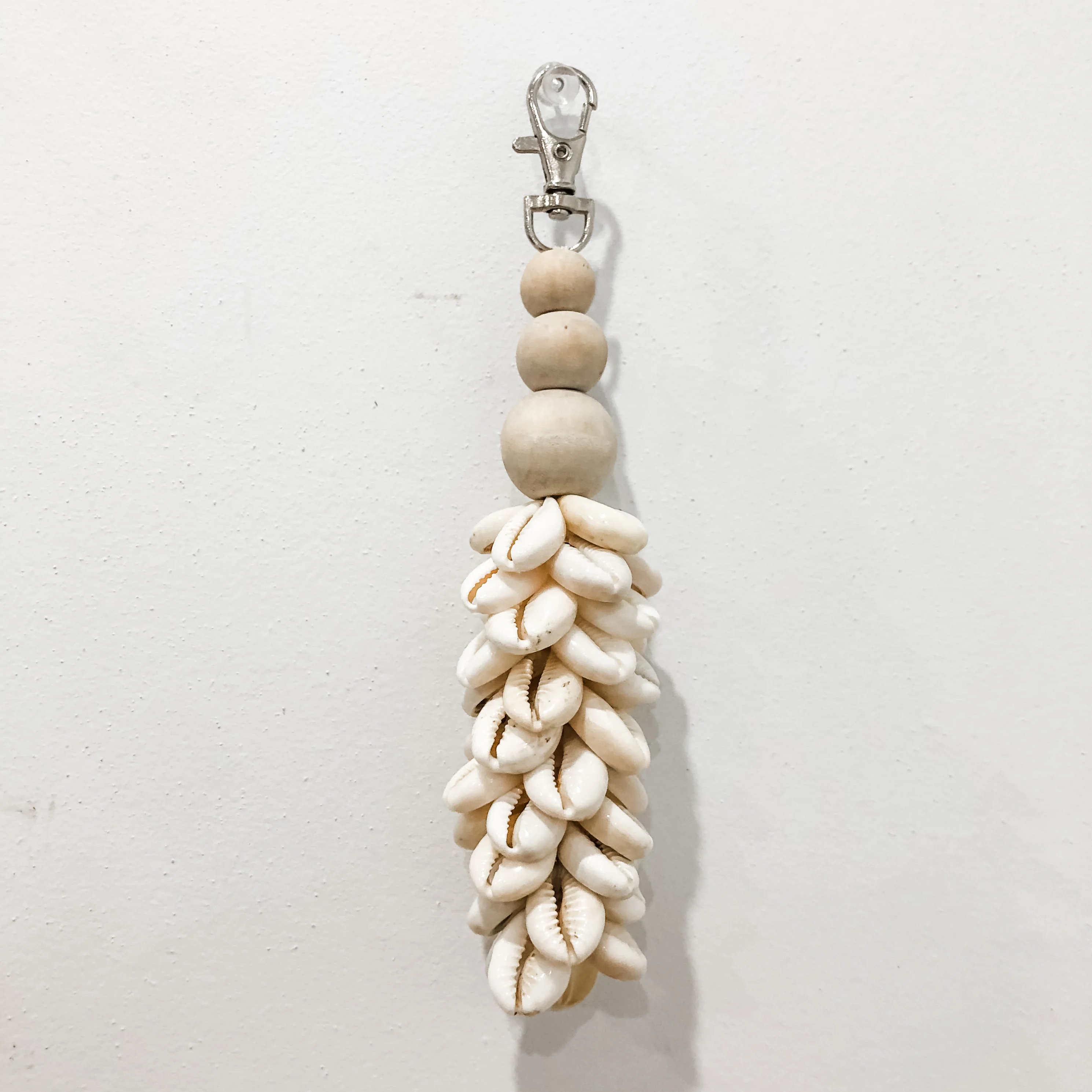 Cowrie Key Ring | Natural