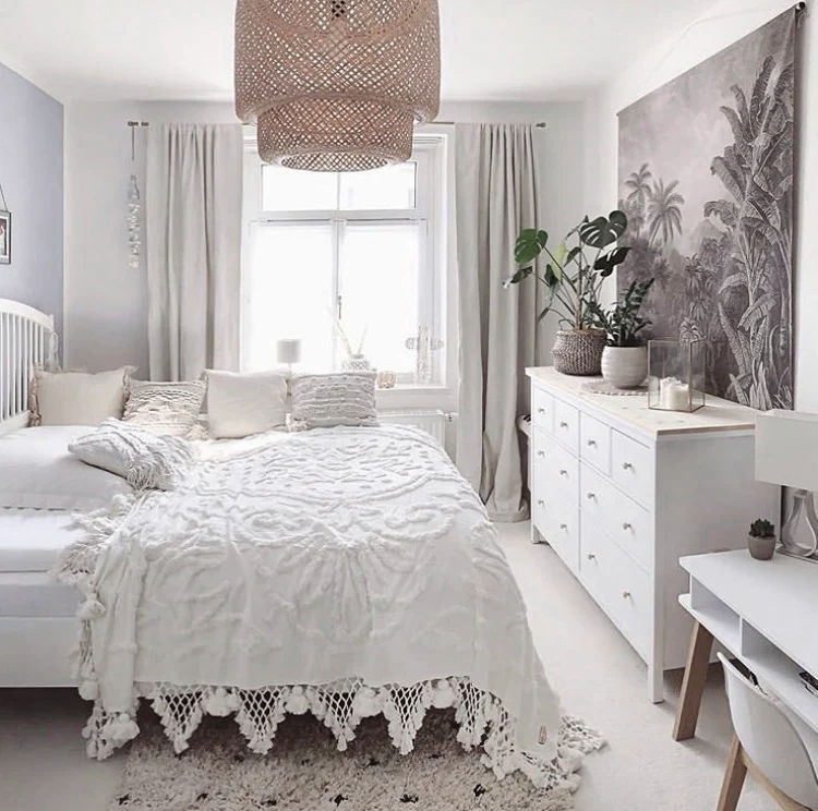 Aiyana ��Eternal Blossom�� Throw | Willow & Beech Boheme Collection