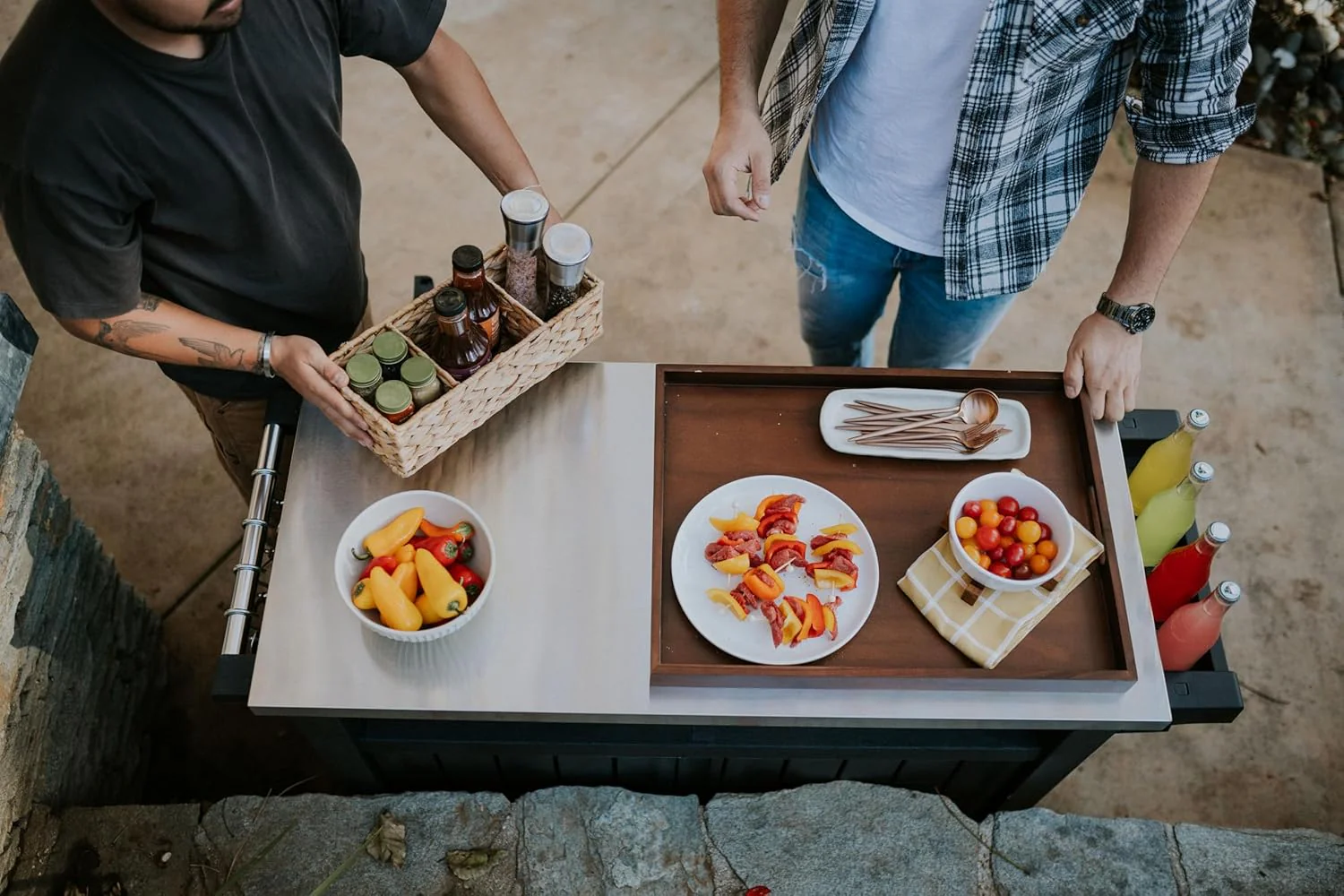 Keter Outdoor Rolling Table Cart for Food Prep, Storage, Bar & Grill, Dark Brown