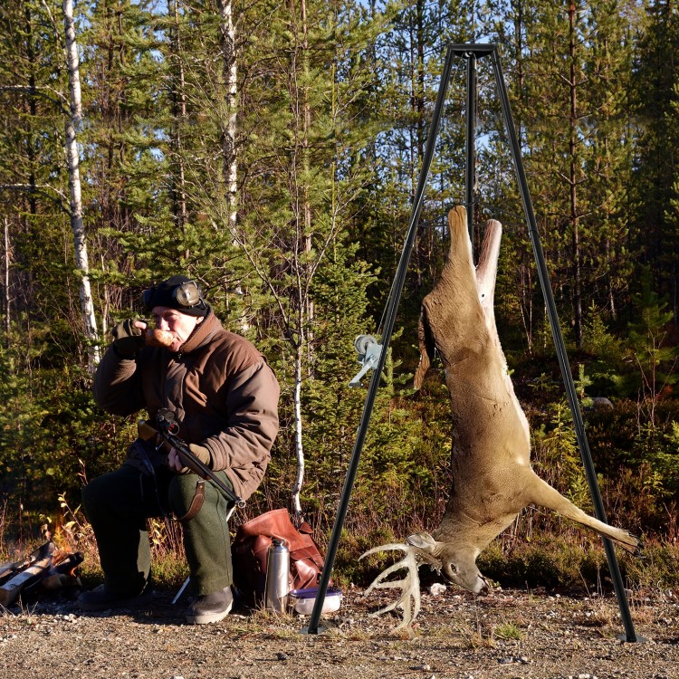 Tripod Game Hoist Deer Hanger 600 LBS Capacity Deer Skinning Rack