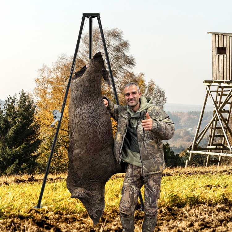 Tripod Game Hoist Deer Hanger 600 LBS Capacity Deer Skinning Rack