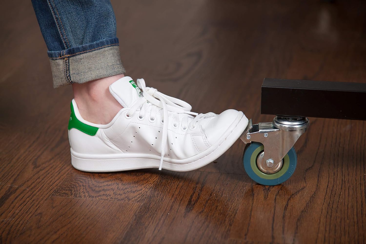 JOOLA Inside Professional MDF Indoor Ping Pong Table with Quick Clamp Table Tennis Net and Post Set - 10 Minute Easy Assembly - Tournament Quality - Foldable with Single Player Playback Mode