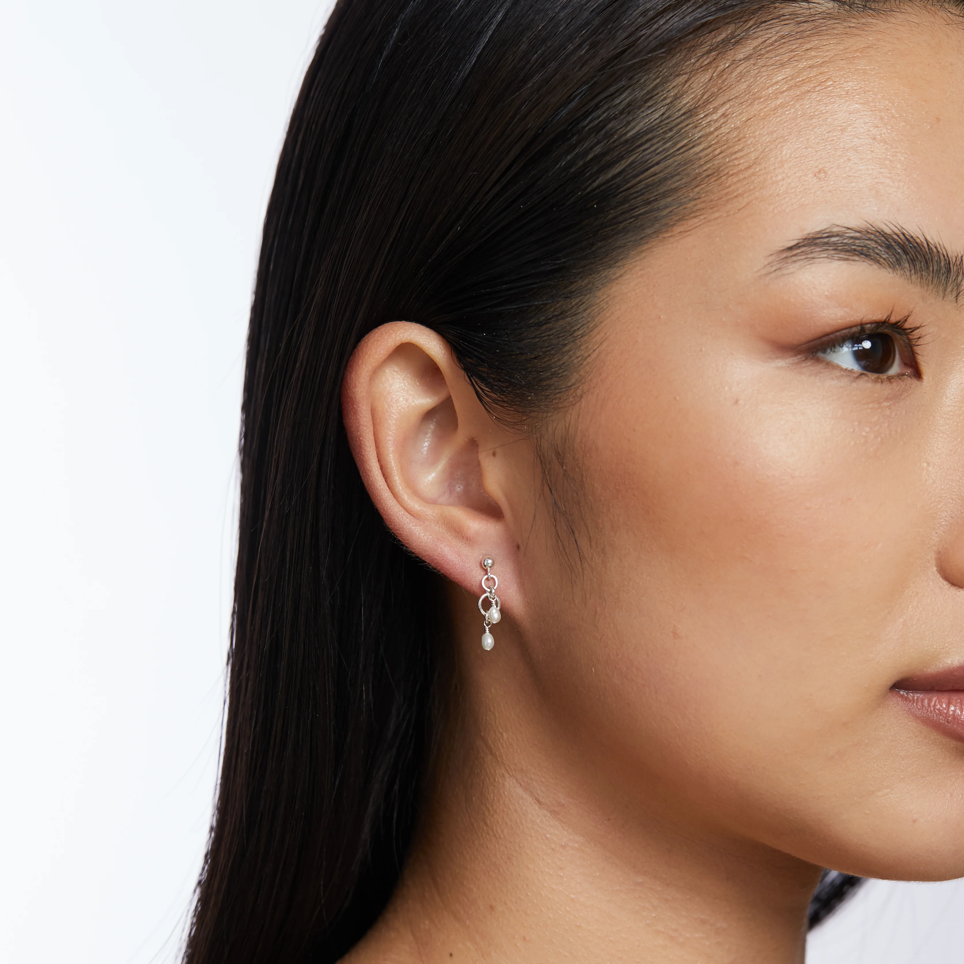 Peta Freshwater Pearl Earrings - Silver