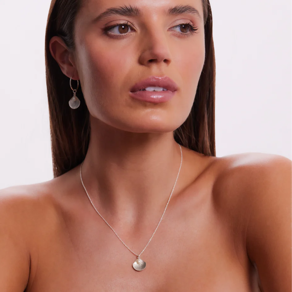 Ula Shell Necklace - Sterling Silver