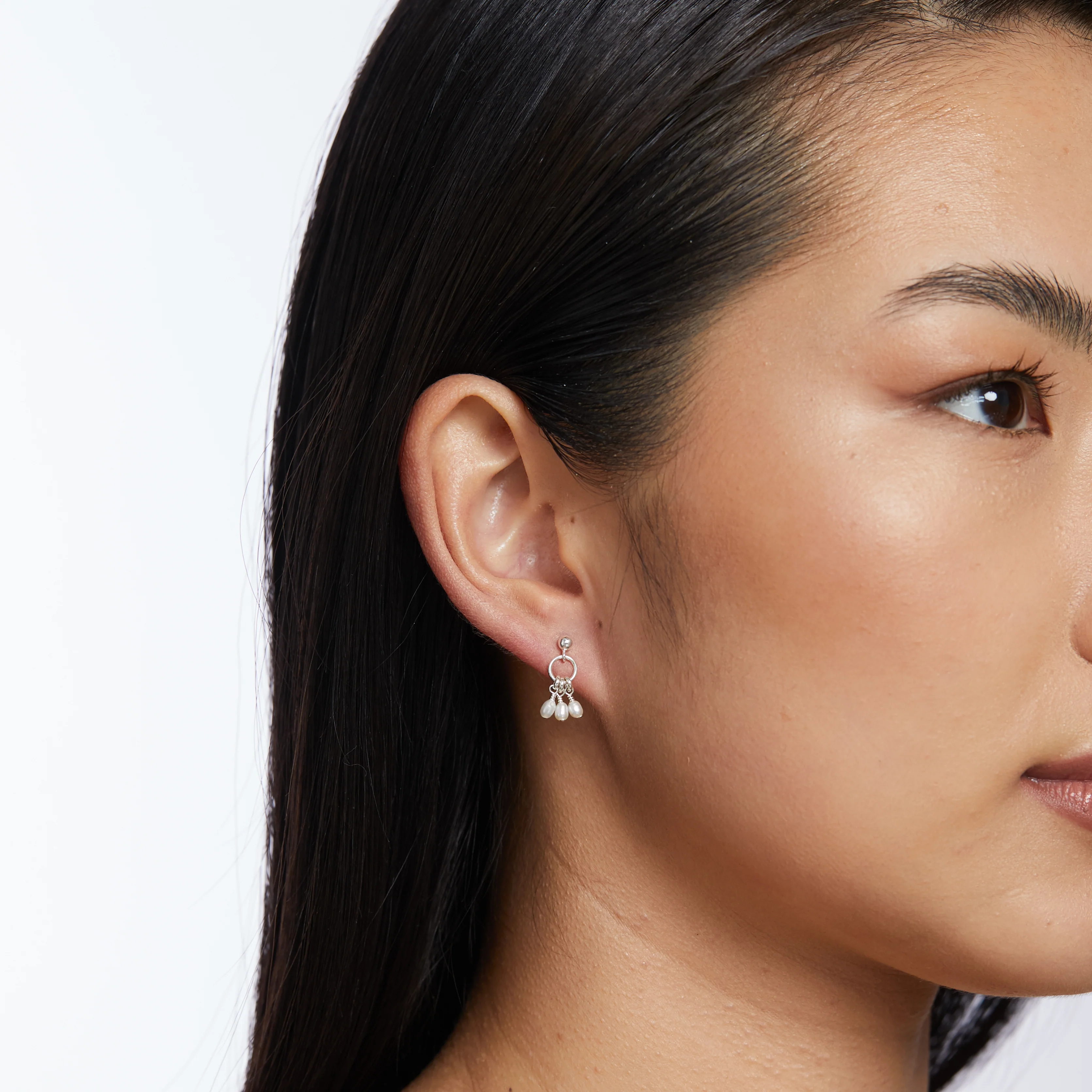 Mila Freshwater Pearl Earrings - Silver